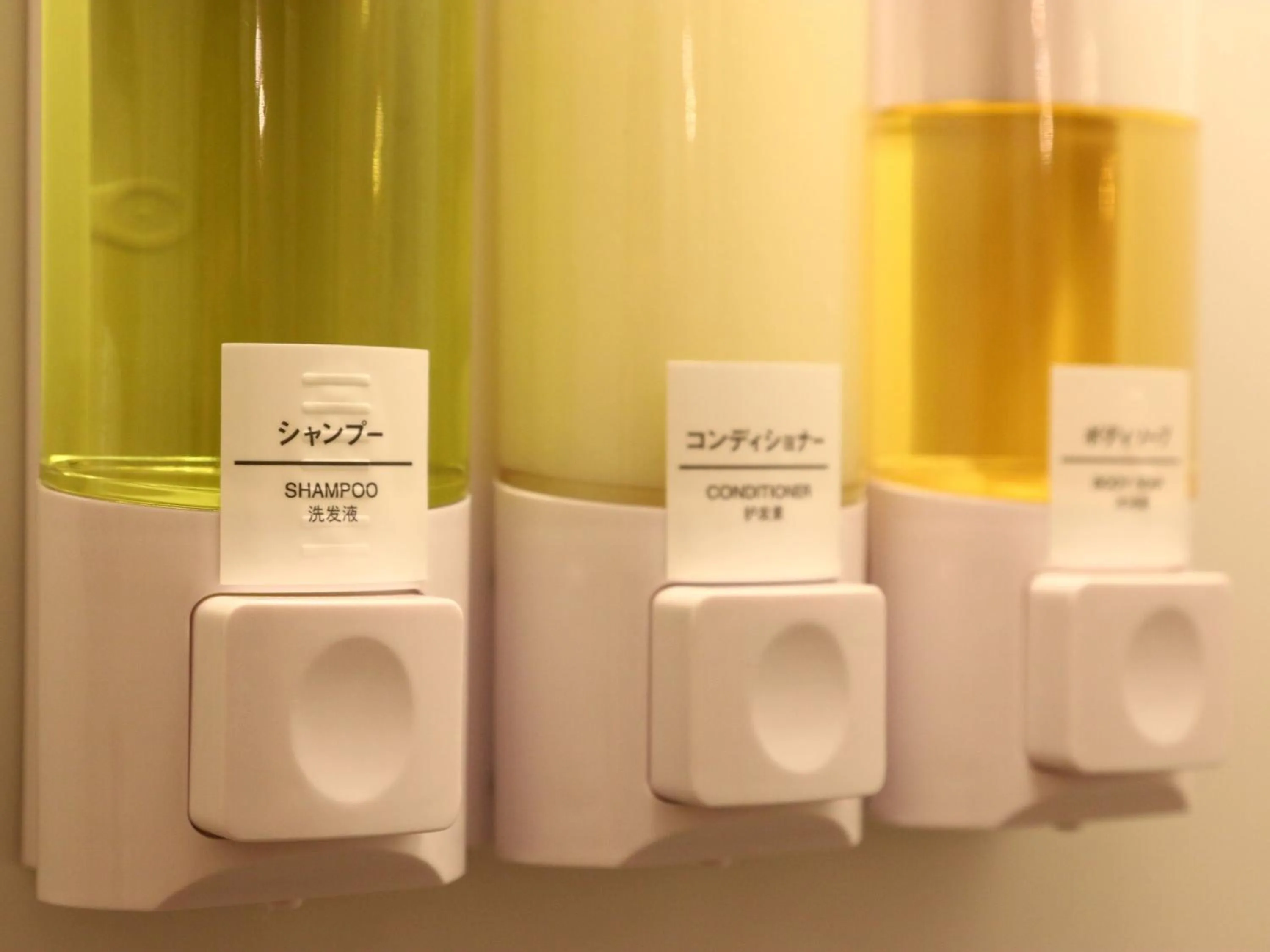 Shower in nirasakiyaSTAY