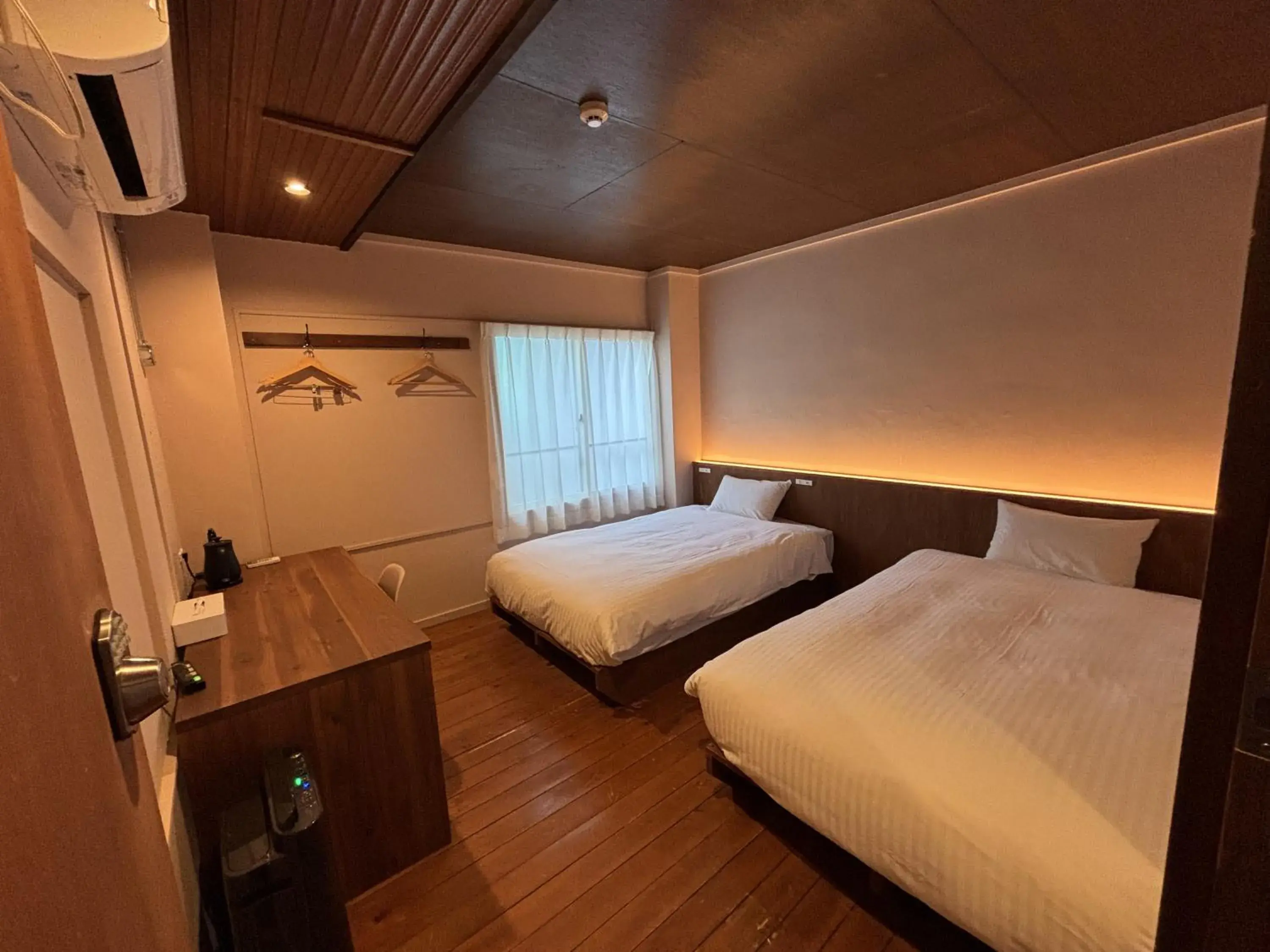 Standard Twin Room with Shared Bathroom - single occupancy in nirasakiyaSTAY Standard Twin Room with Shared Bathroom - single occupancy in nirasakiyaSTAY