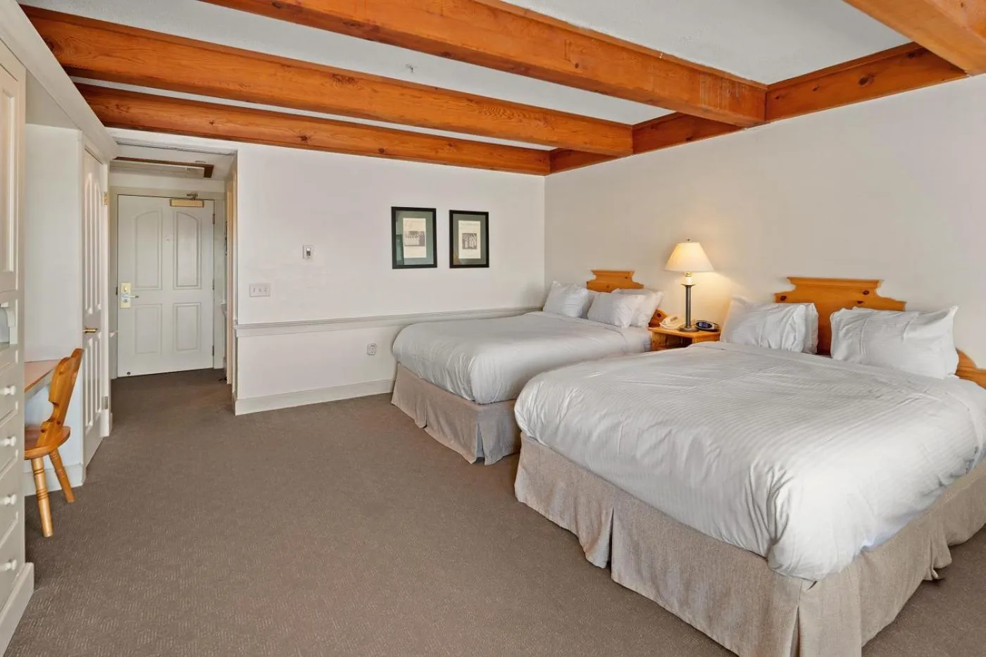 Bedroom, Bed in von Trapp Family Lodge & Resort