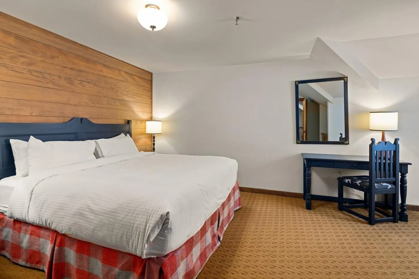 Bedroom, Bed in von Trapp Family Lodge & Resort