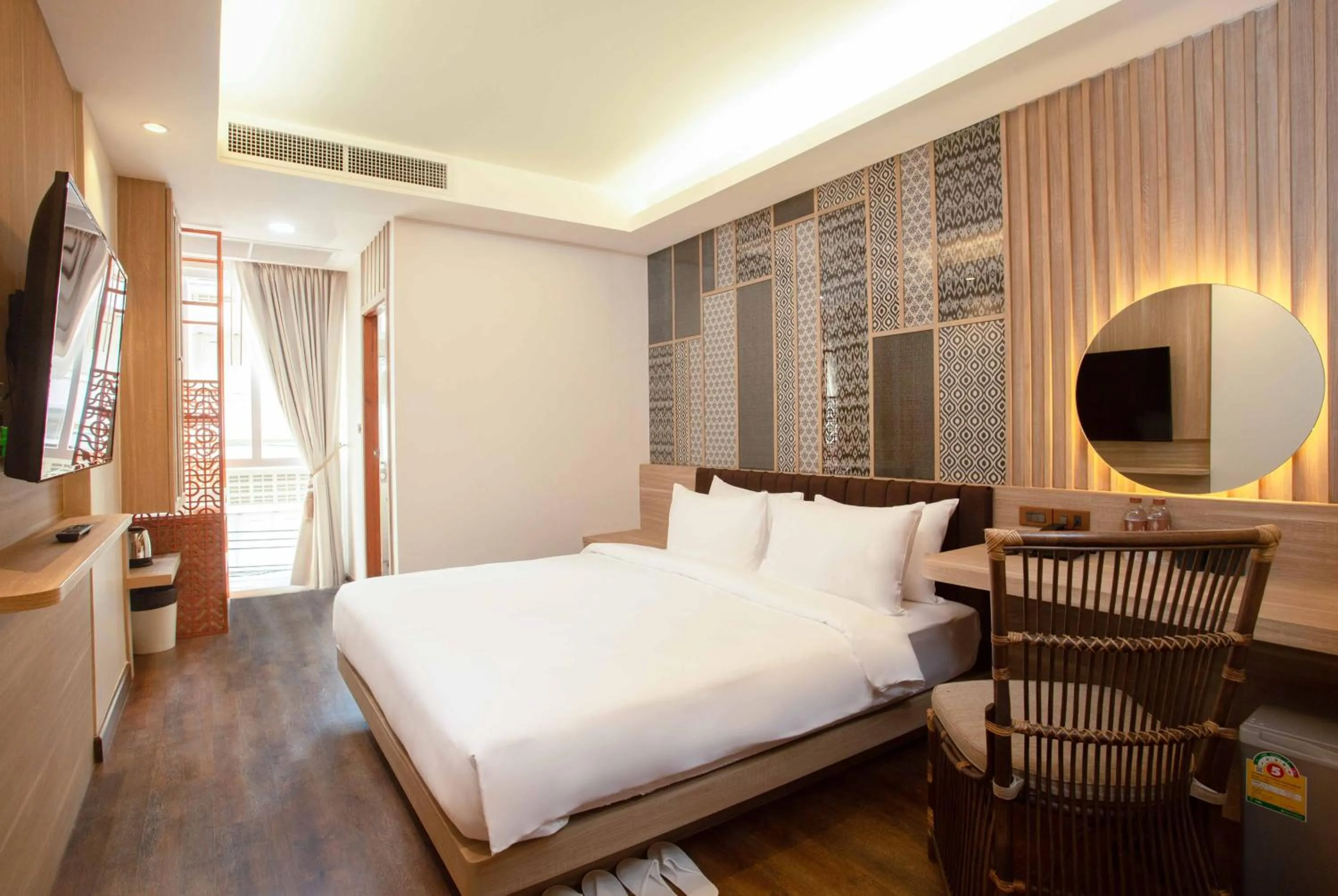 Communal lounge/ TV room, Bed in Nine Hotel Chiangmai