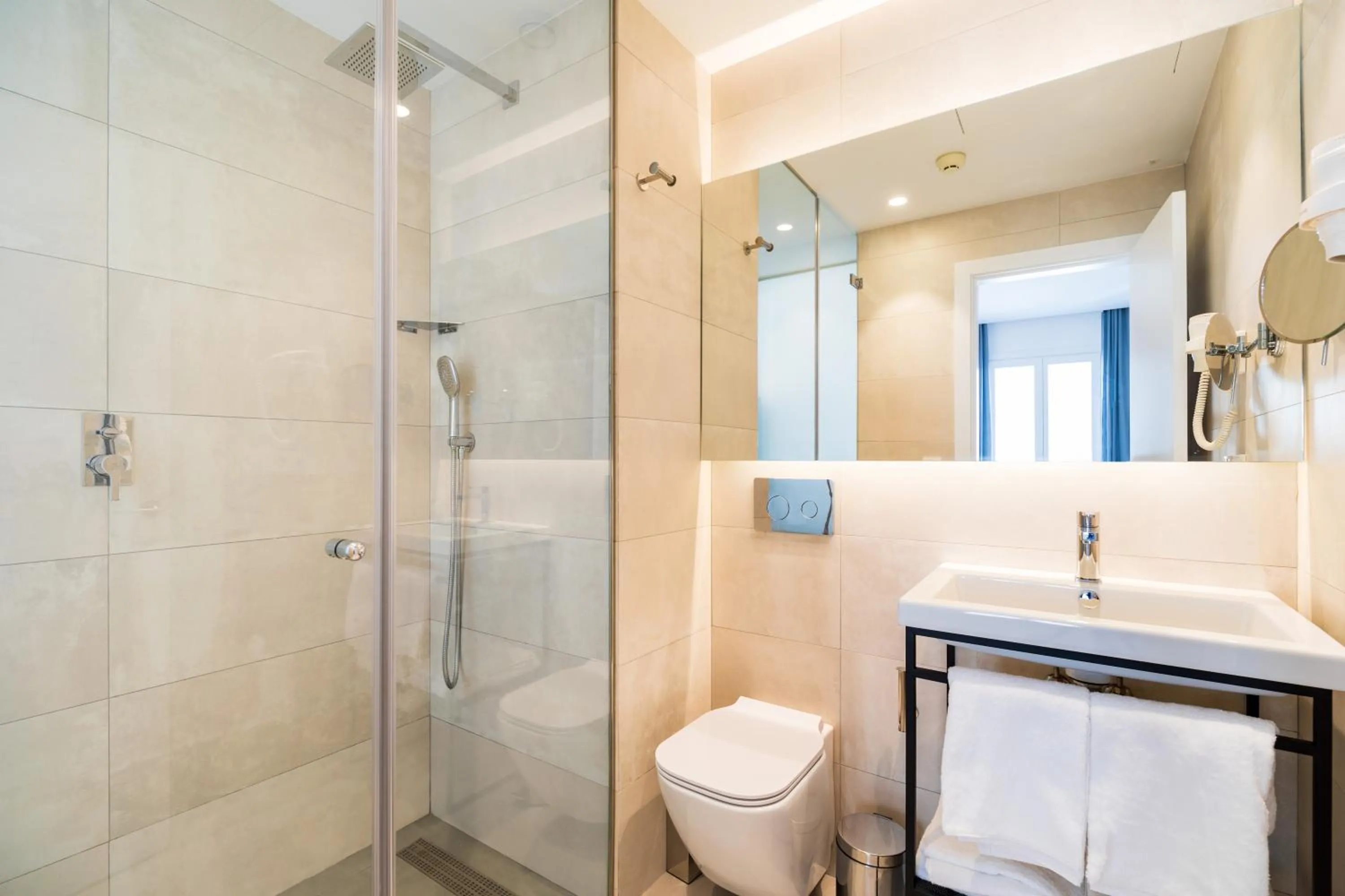 Shower in Dormos Hotel