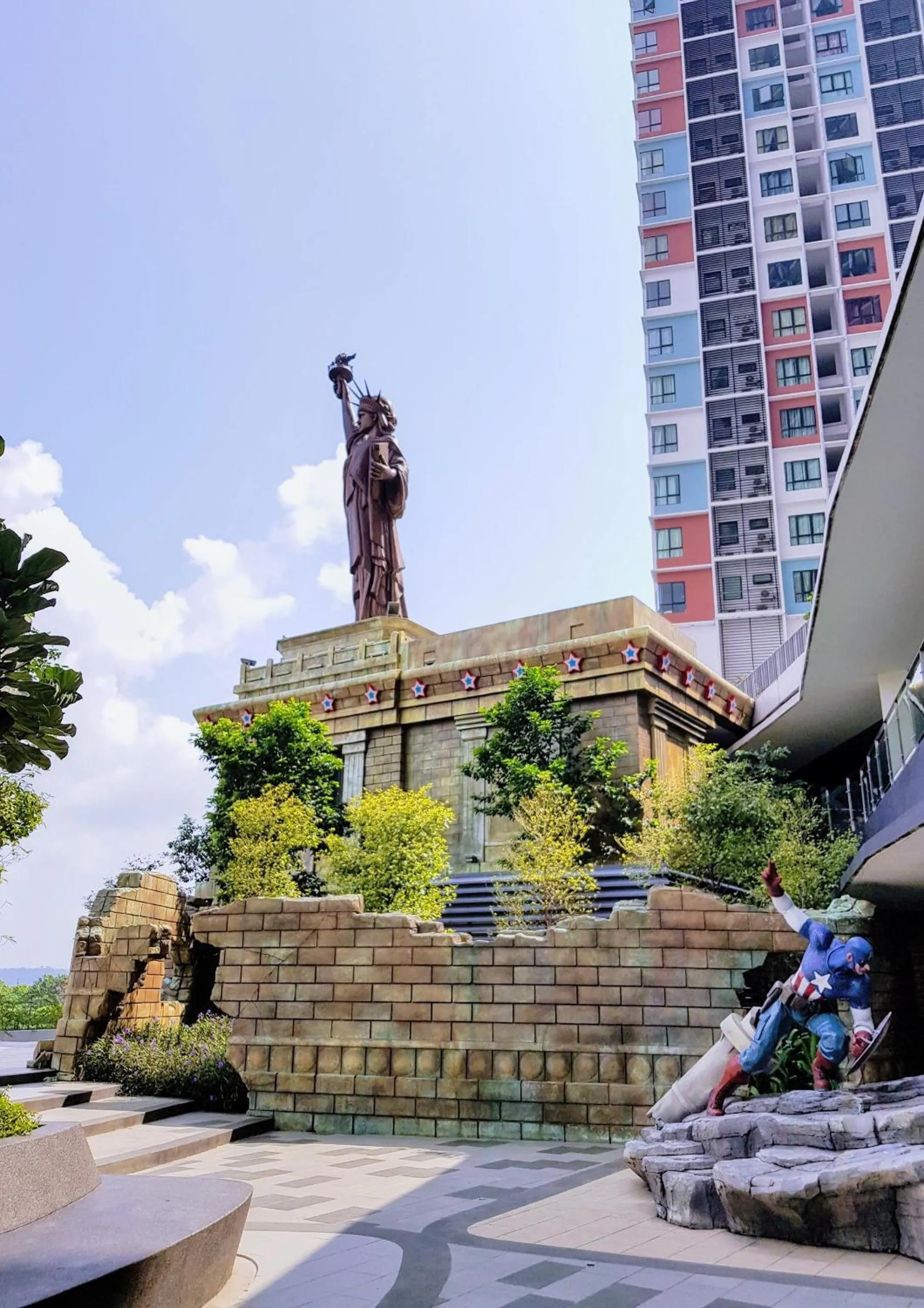 Property building in Casa Sabrina's Family Suite @ Liberty i-City, Shah Alam