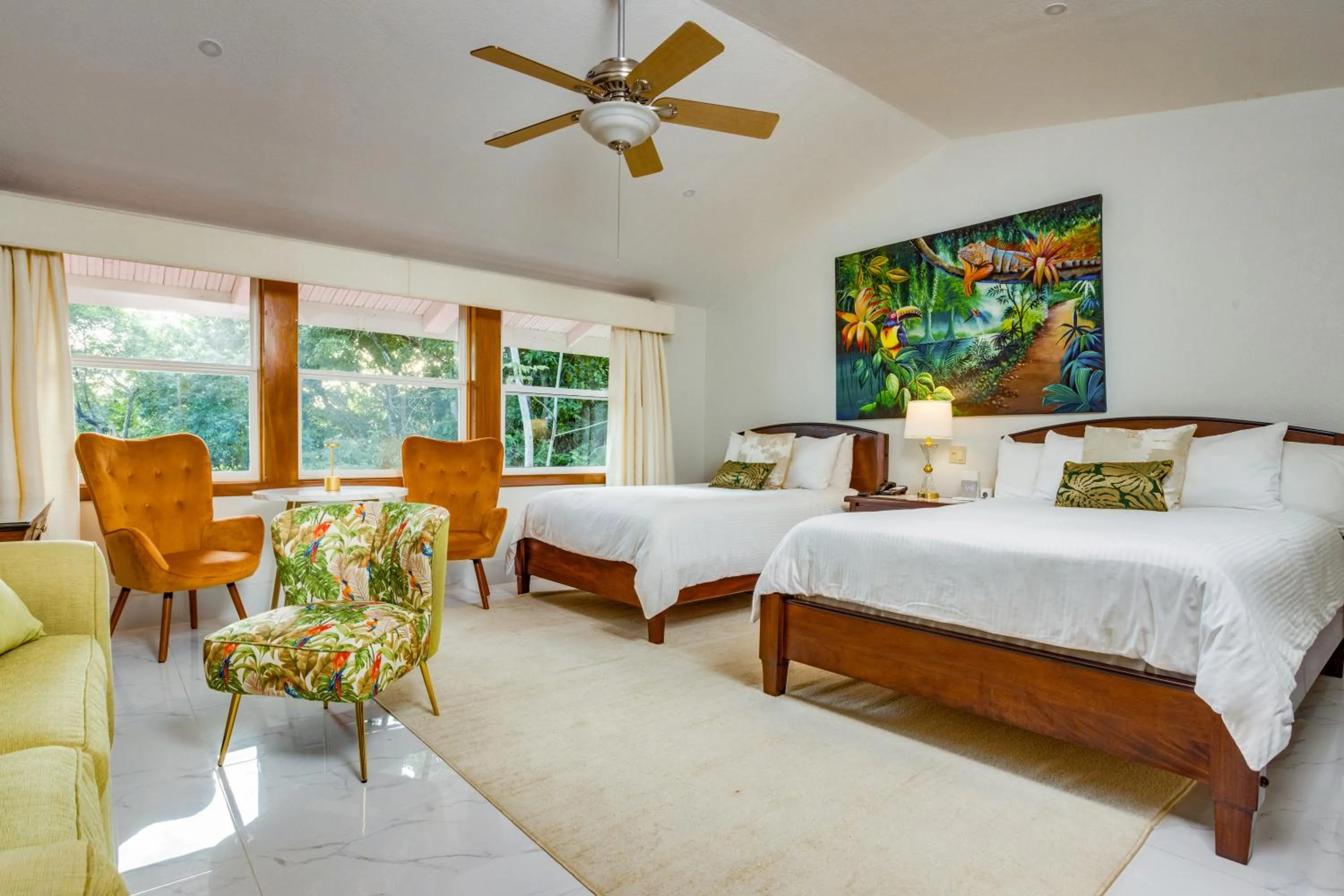 Photo of the whole room, Bed in San Ignacio Resort Hotel