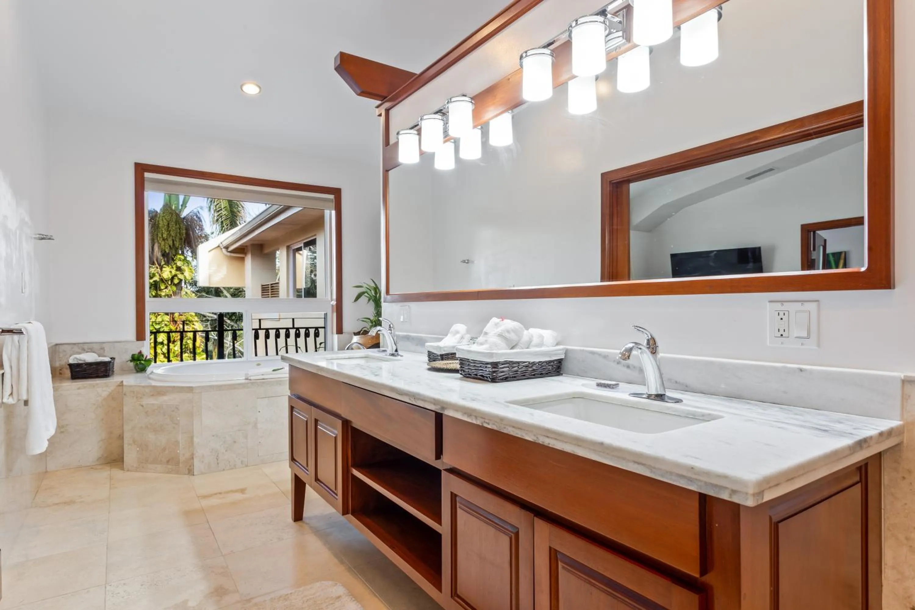 Bathroom in San Ignacio Resort Hotel