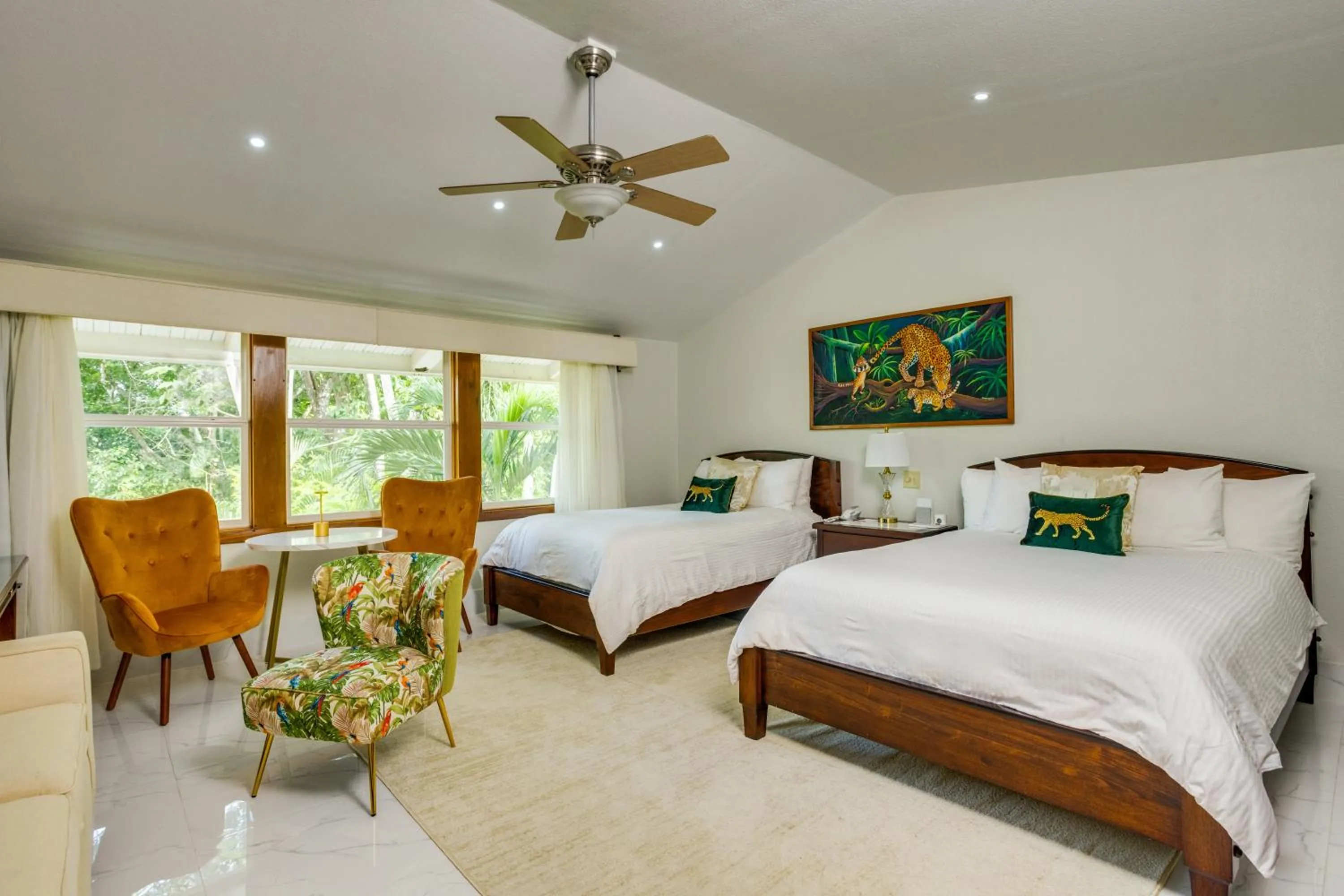 Bedroom, Bed in San Ignacio Resort Hotel