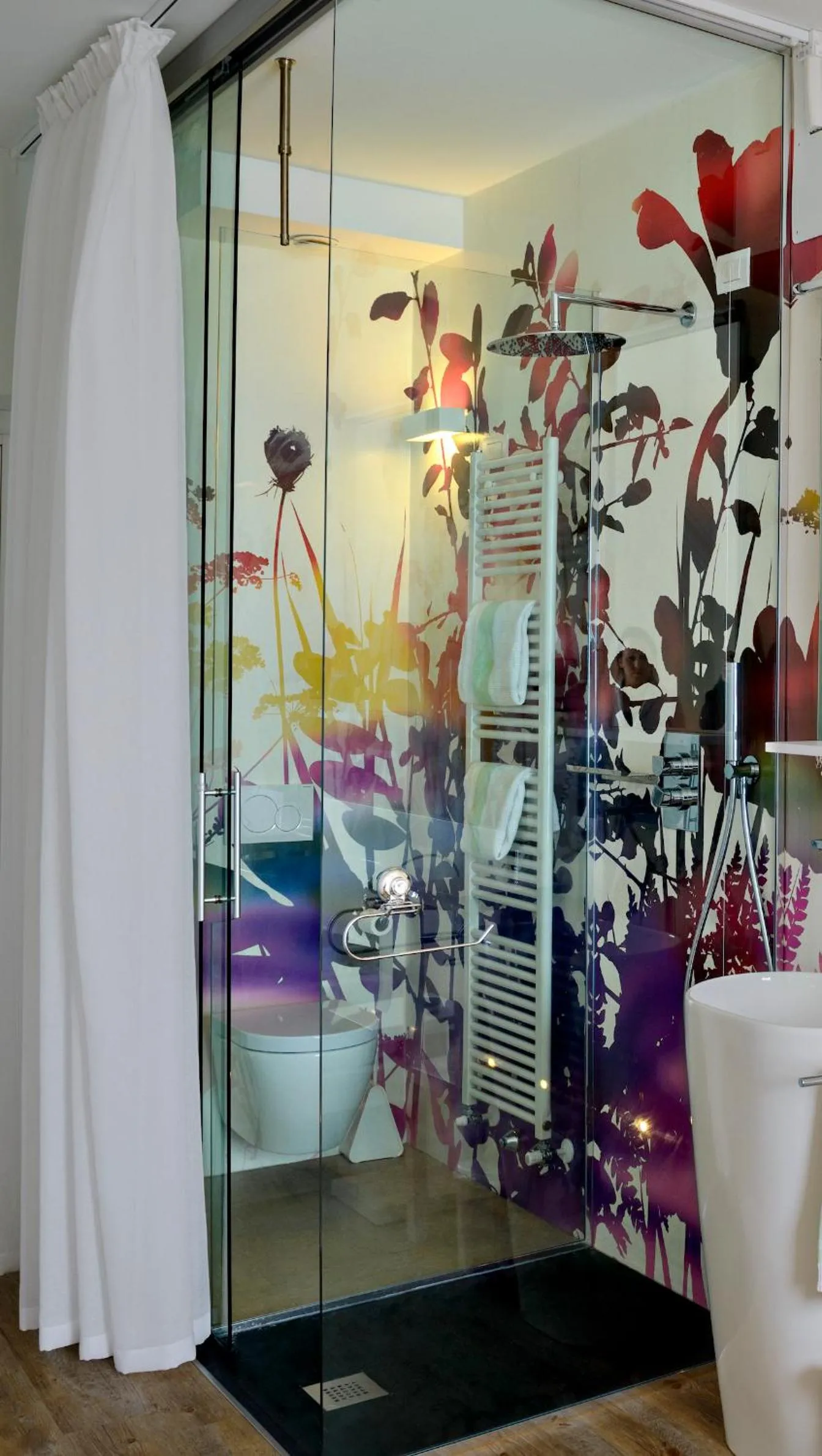 Bathroom in Hotel Baia Azzurra - Lake Front