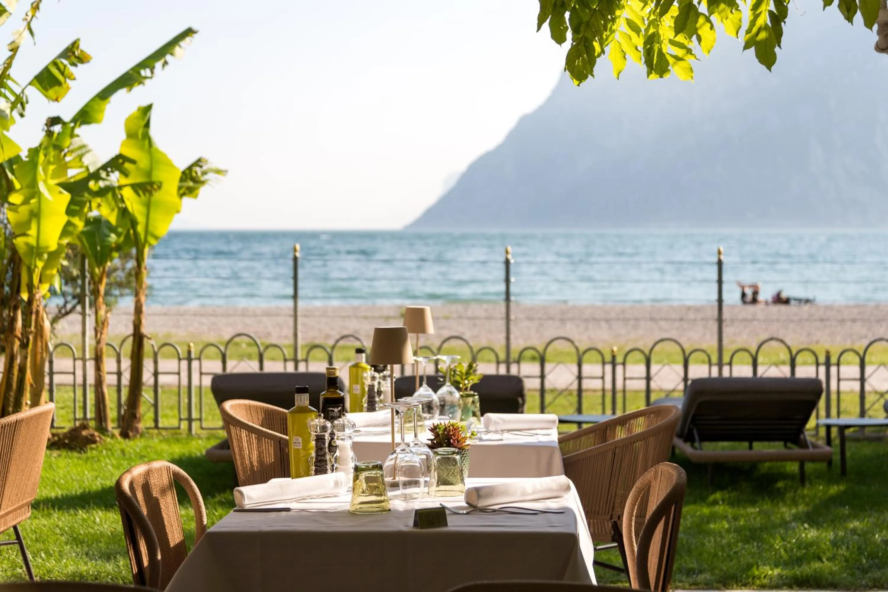 Restaurant/places to eat in Hotel Baia Azzurra - Lake Front