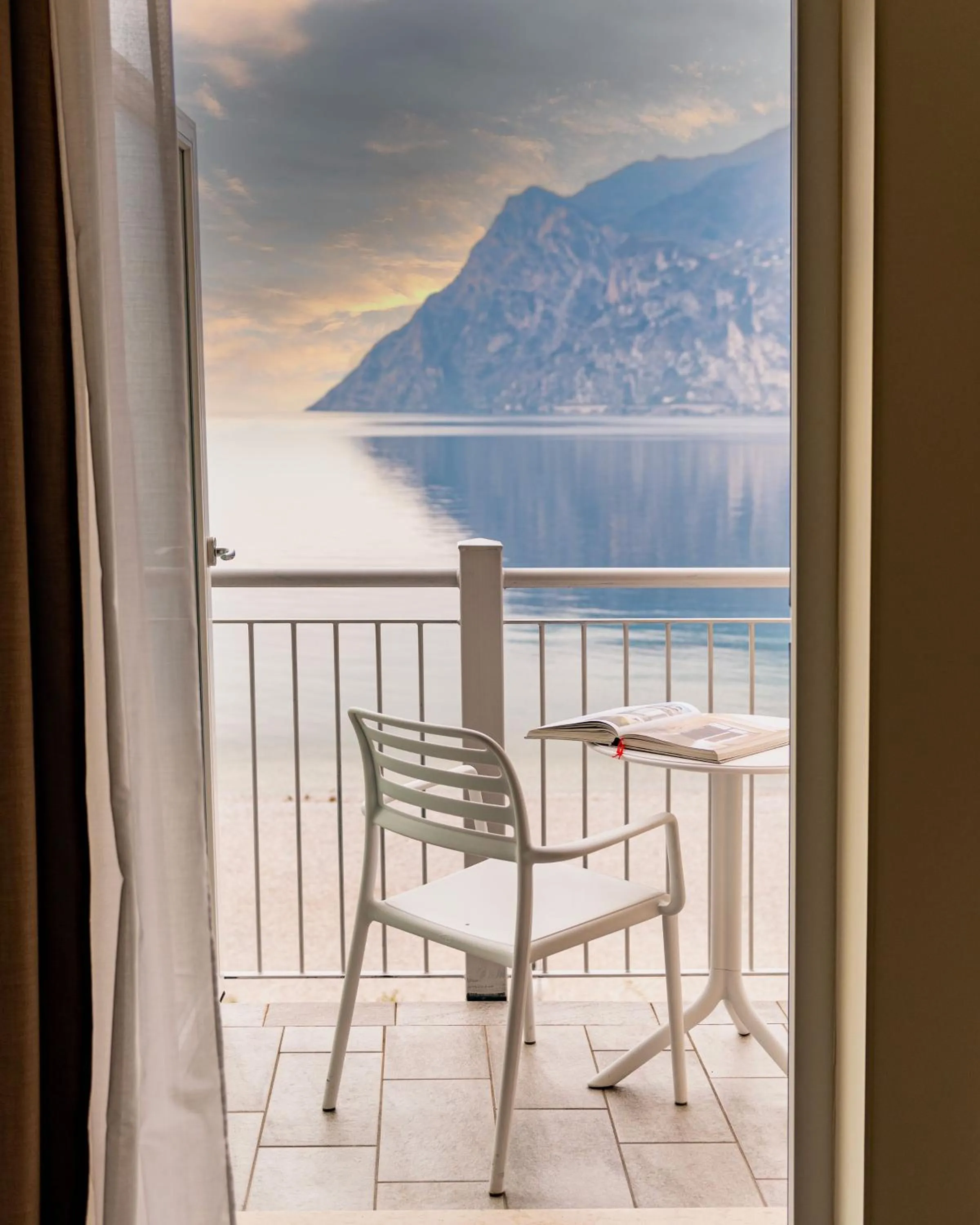 Balcony/Terrace in Hotel Baia Azzurra - Lake Front