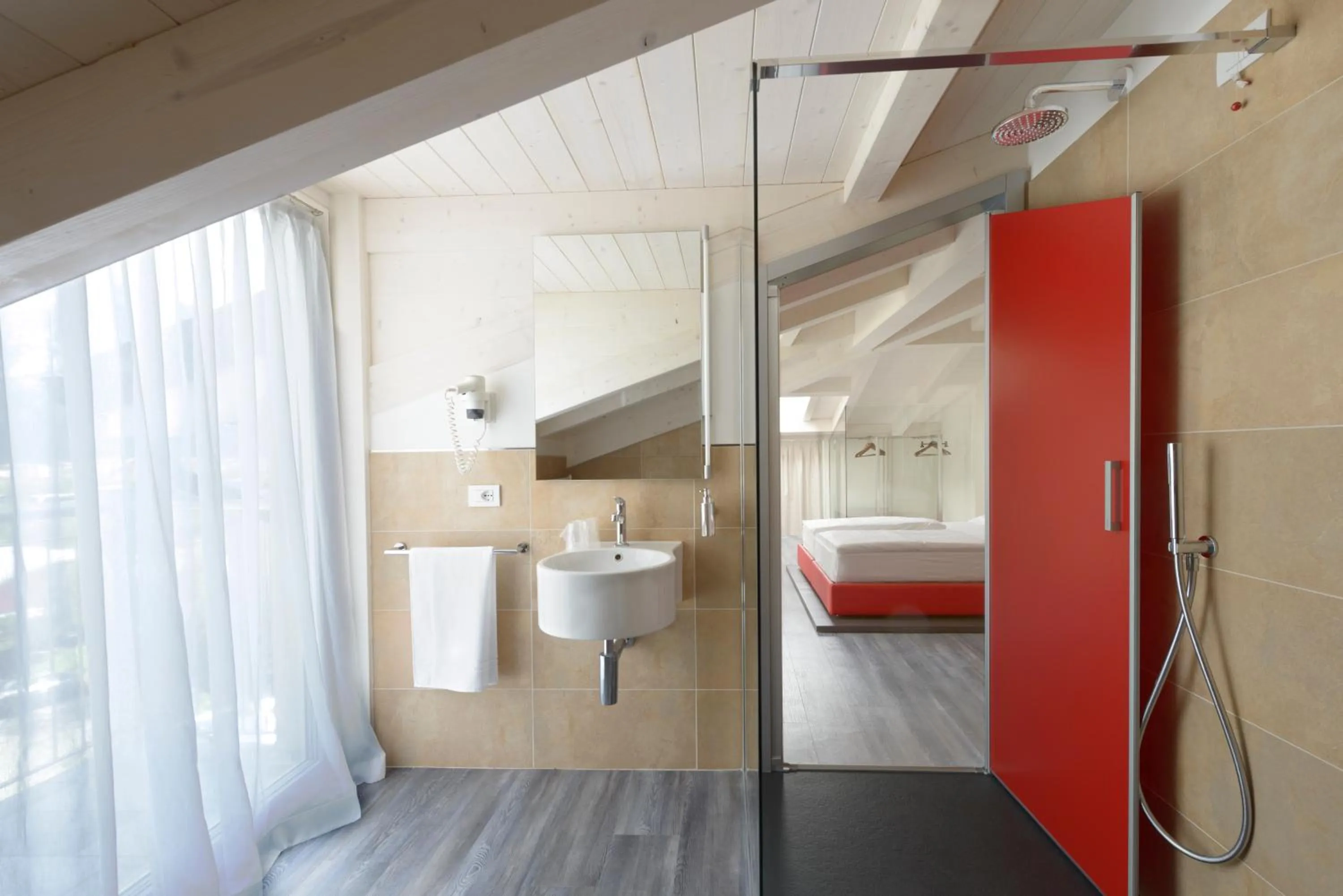 Bathroom in Hotel Baia Azzurra - Lake Front