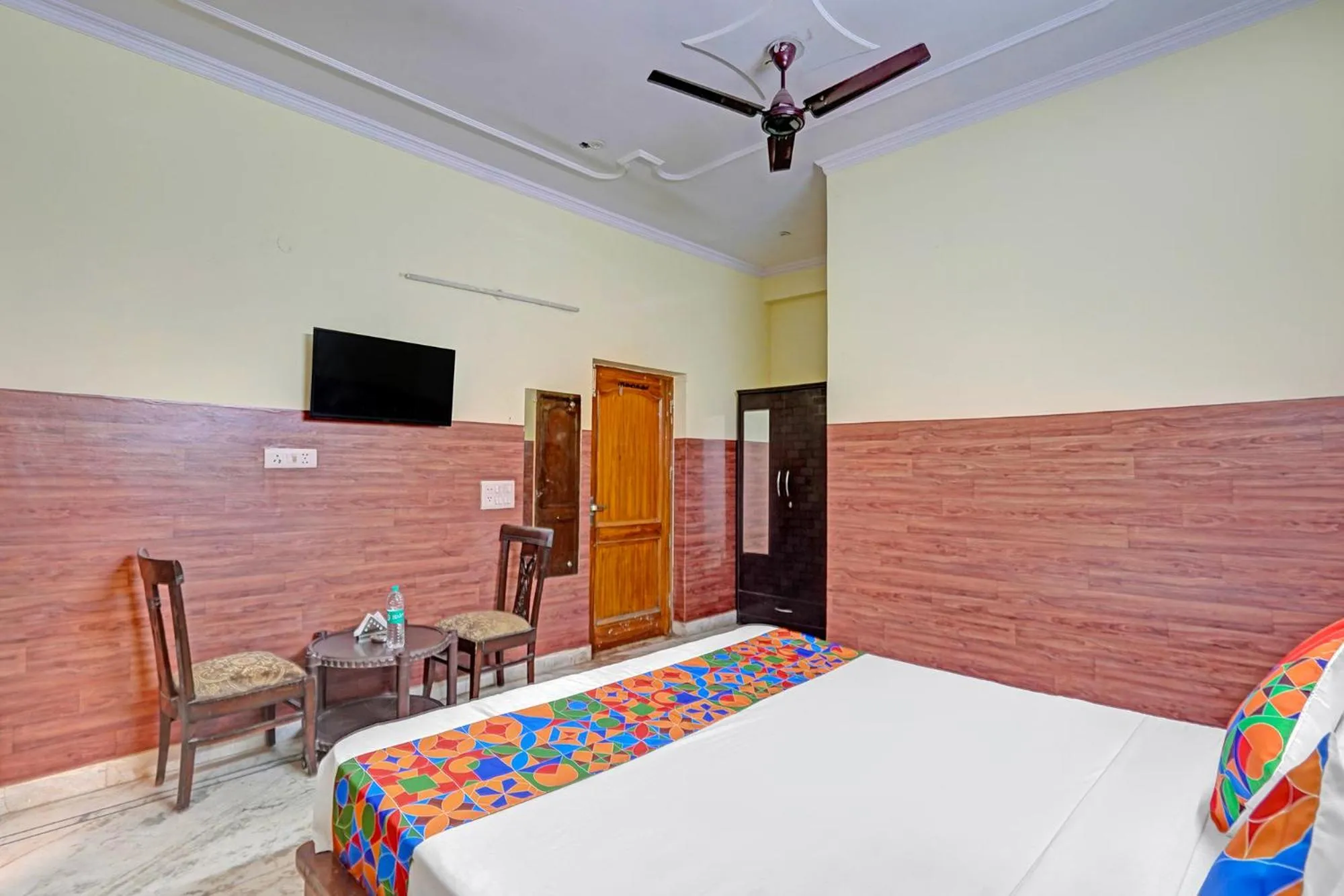 Bed in FabHotel The Everest 43