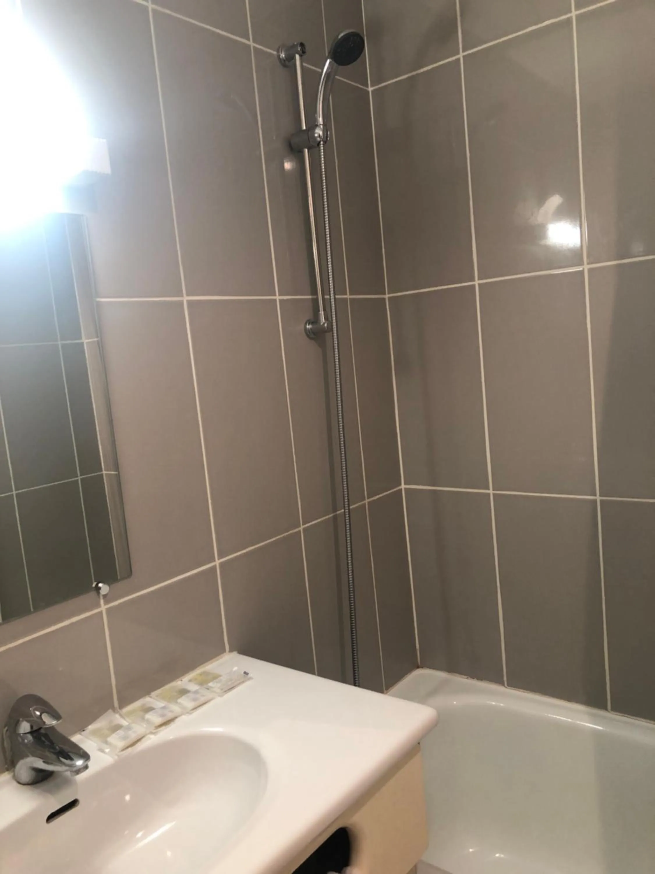 Bathroom in Hotel & Restaurant Le Cardinal