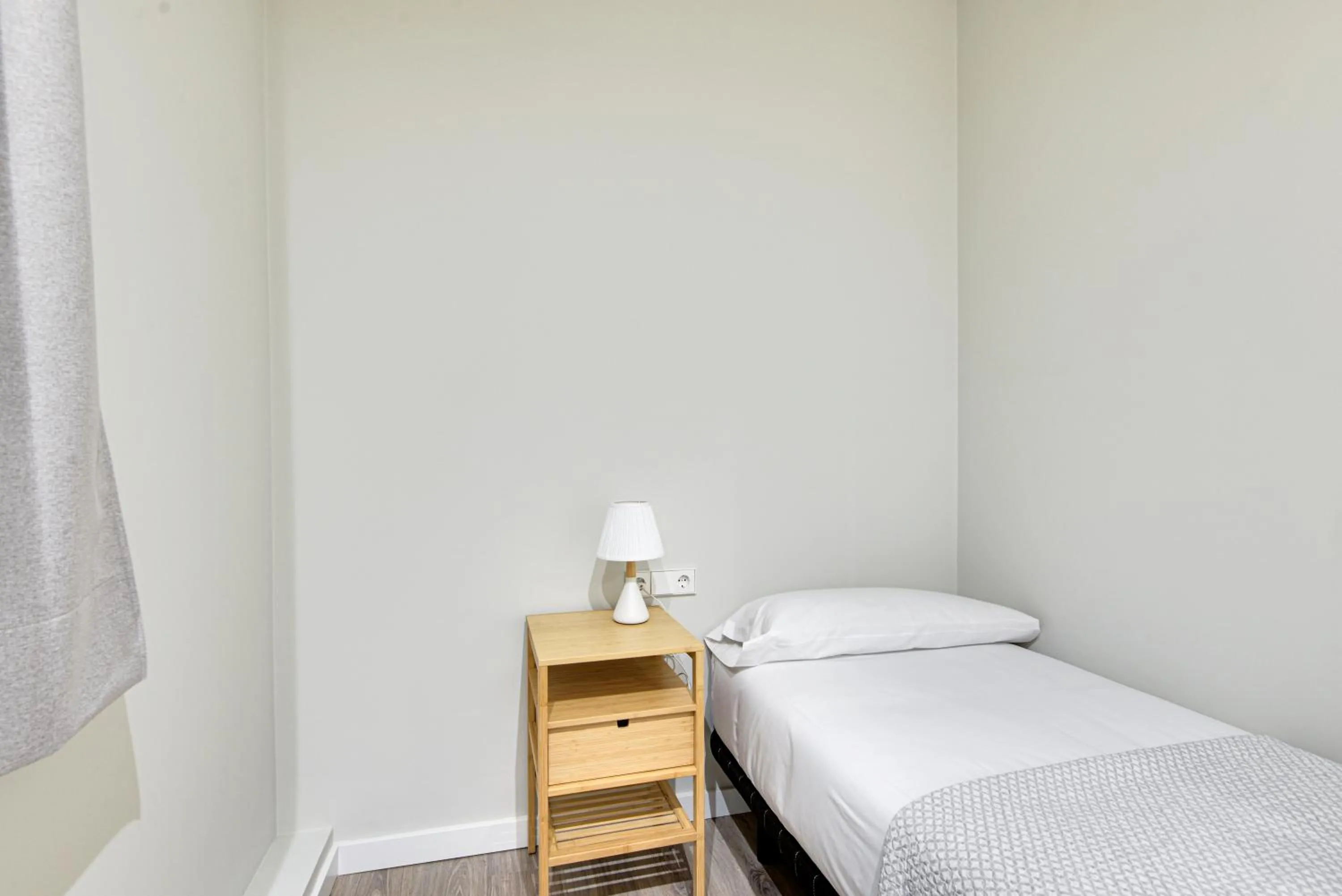 Bed in LucasLand Apartments Barcelona