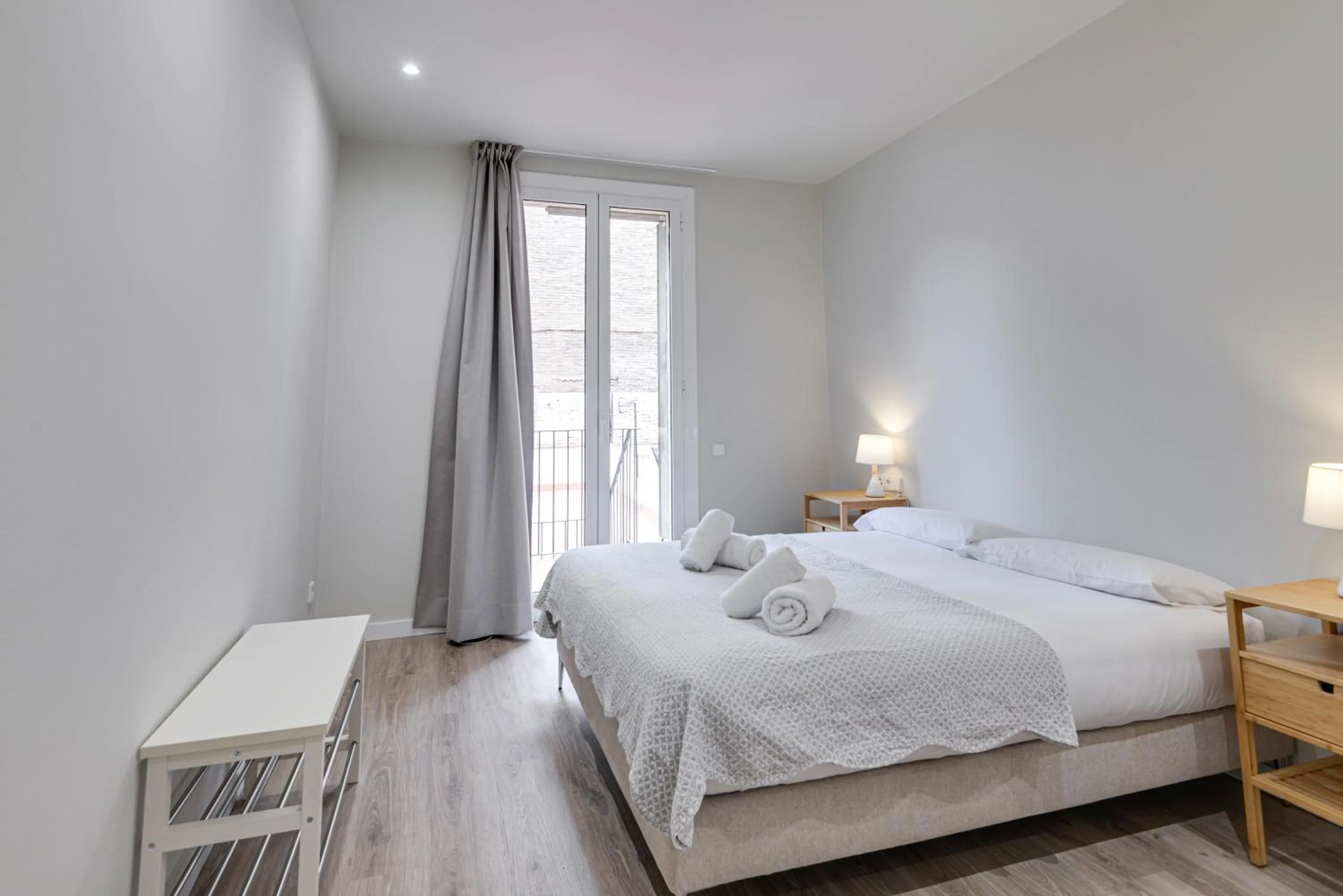 Bedroom, Bed in LucasLand Apartments Barcelona