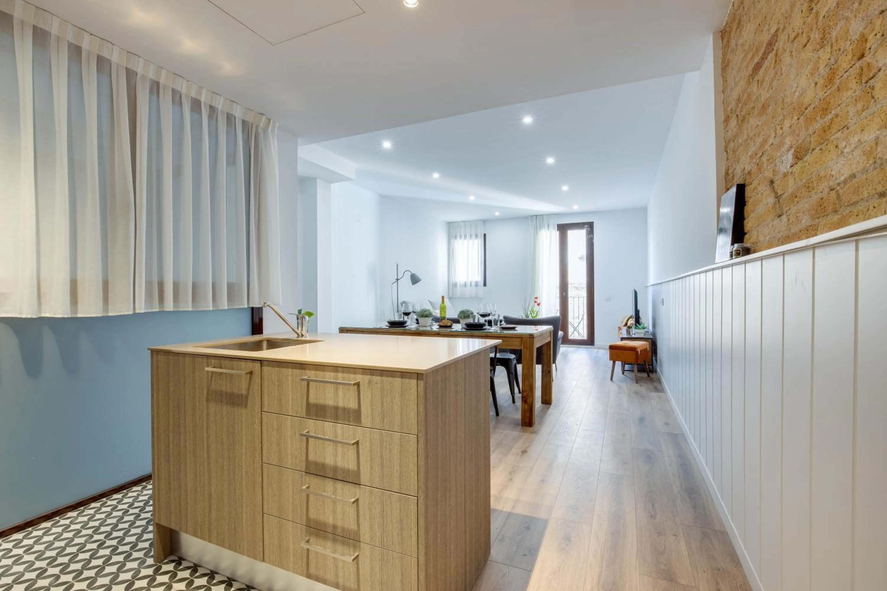 Kitchen or kitchenette in LucasLand Apartments Barcelona