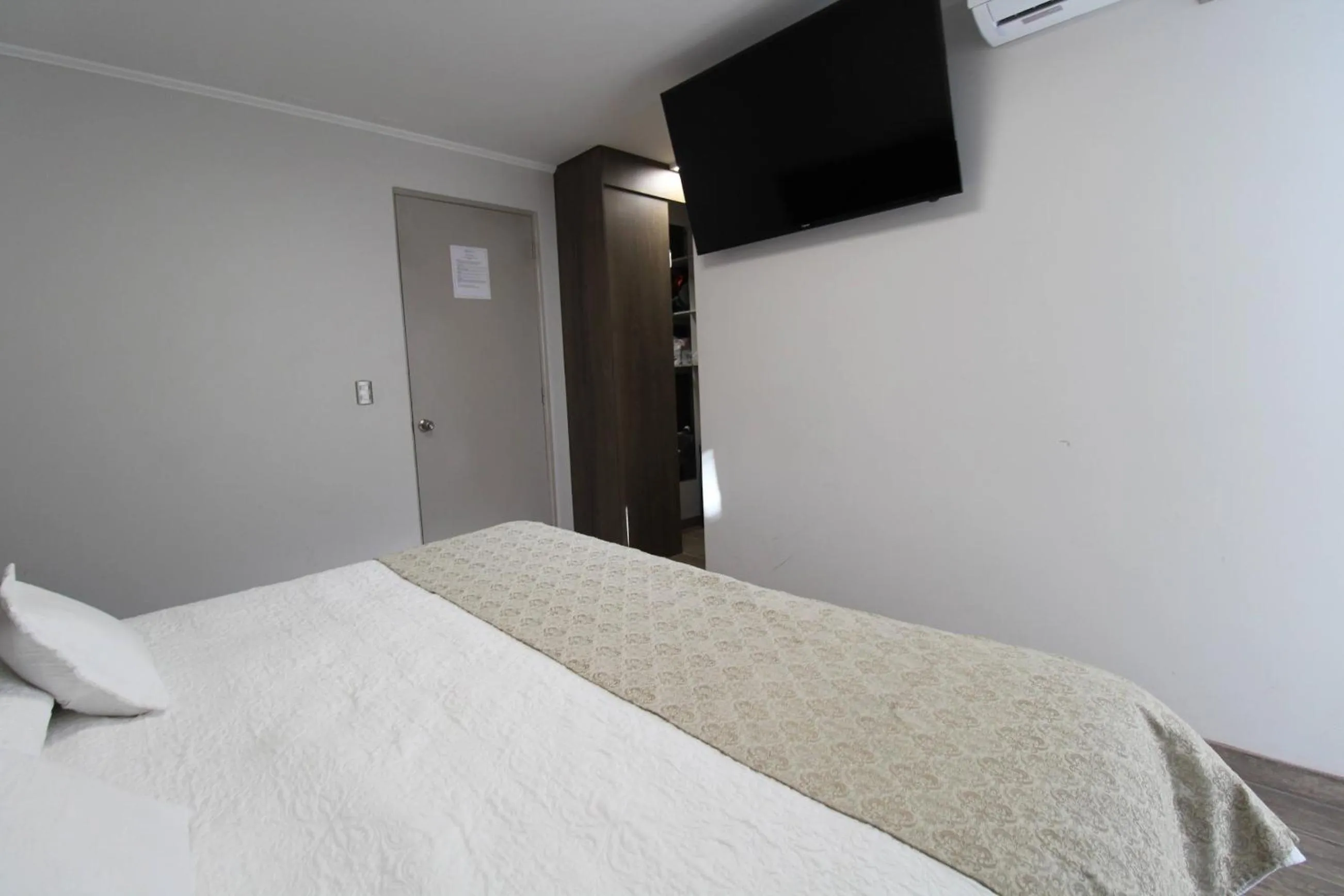 TV and multimedia, Bed in Atankalama