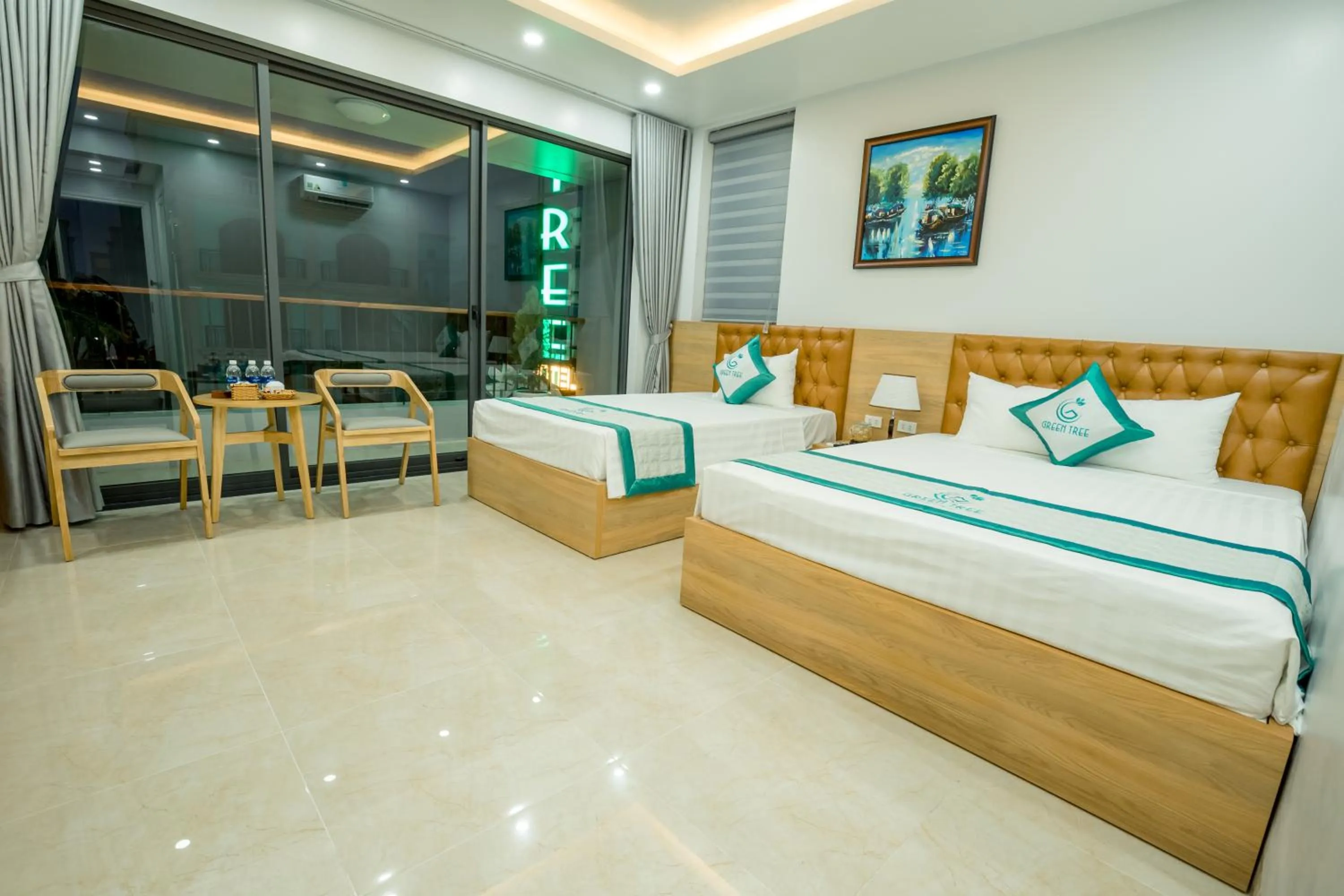 Bed in Green Tree Hotel Phú Quốc
