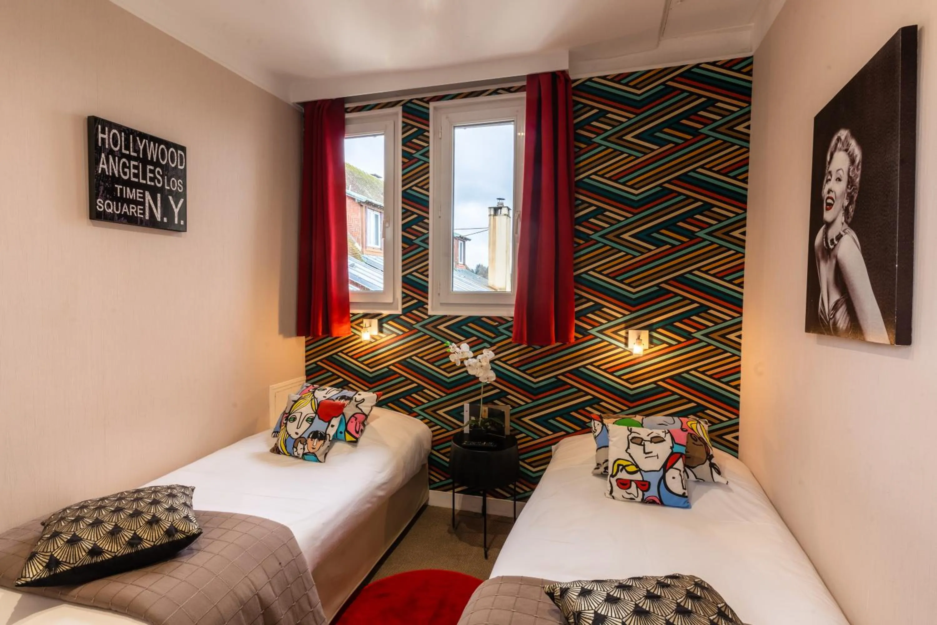 Bedroom, Bed in Grand Hôtel de L'Espérance