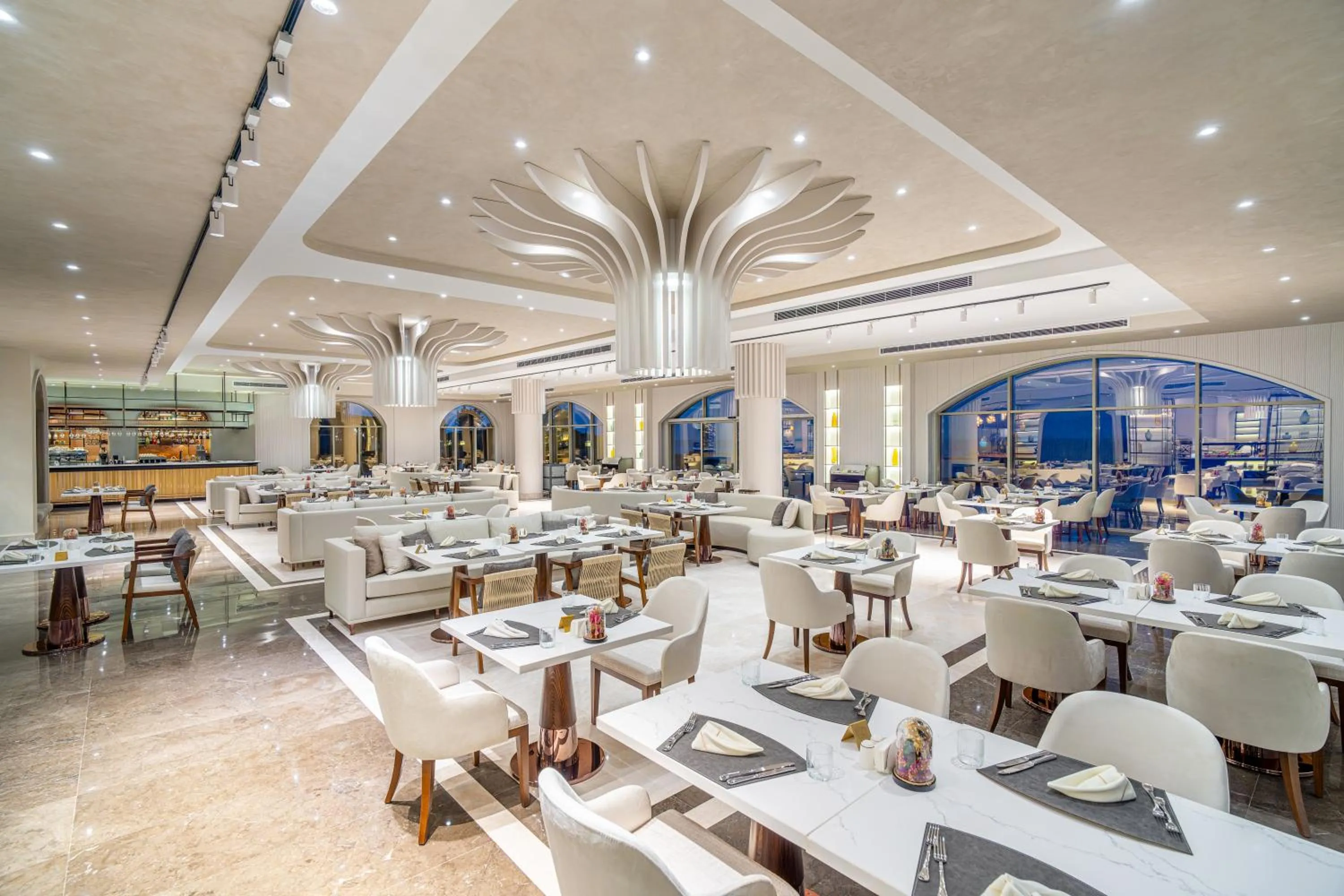 Restaurant/places to eat in Merit Royal Premium Hotel Casino & SPA