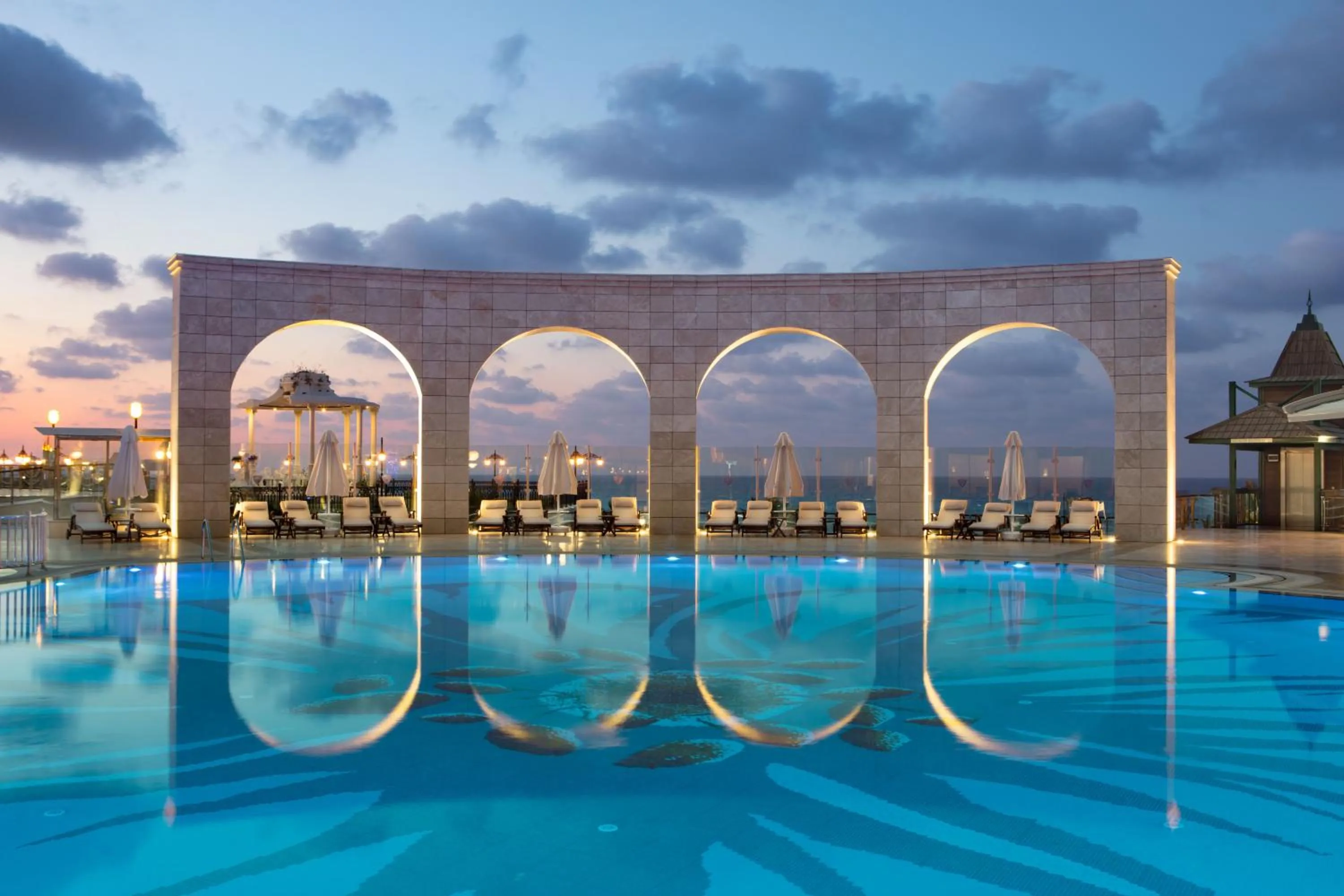 Swimming pool in Merit Royal Premium Hotel Casino & SPA