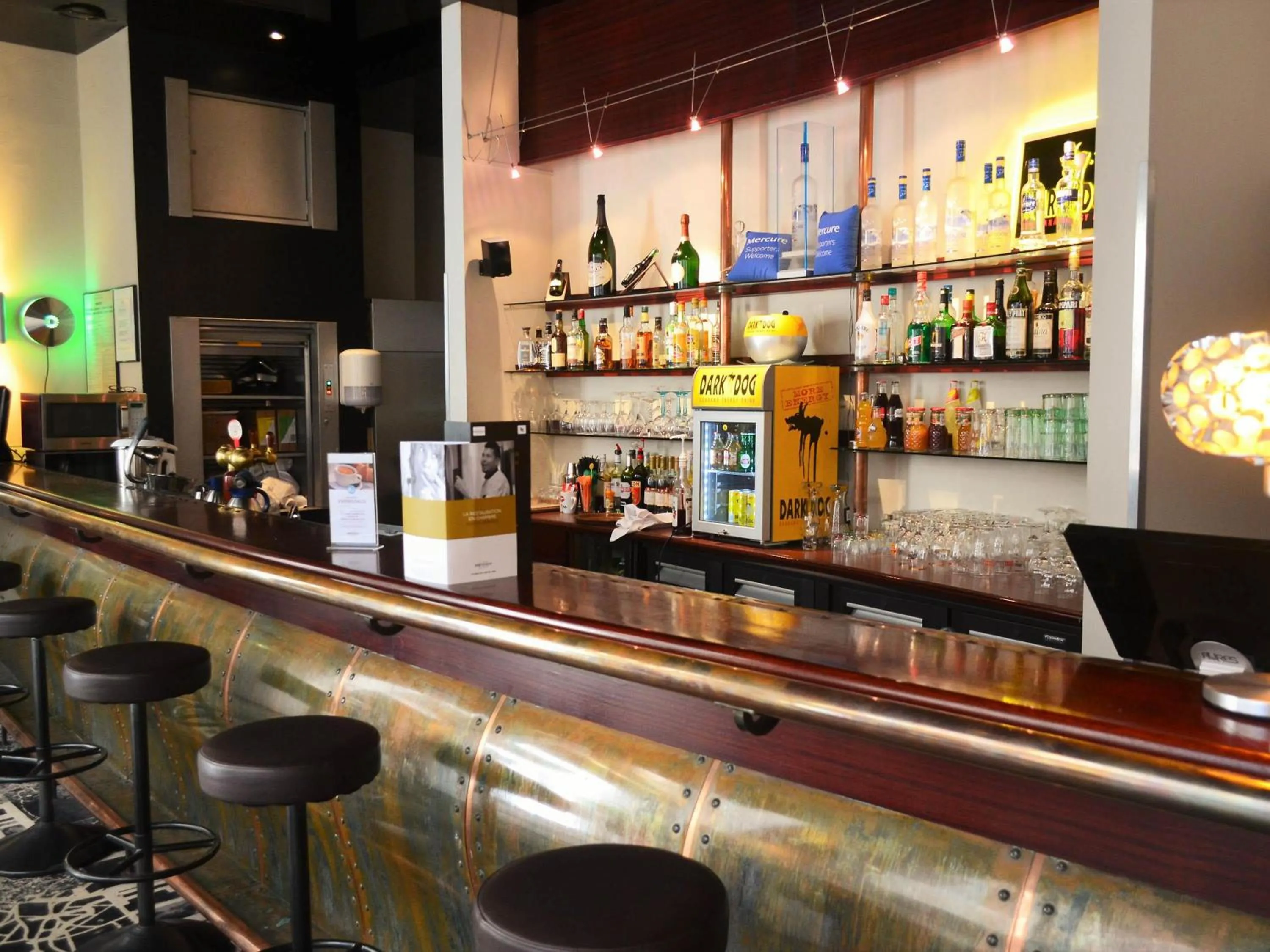 Lounge or bar in Mercure Strasbourg Centre Gare