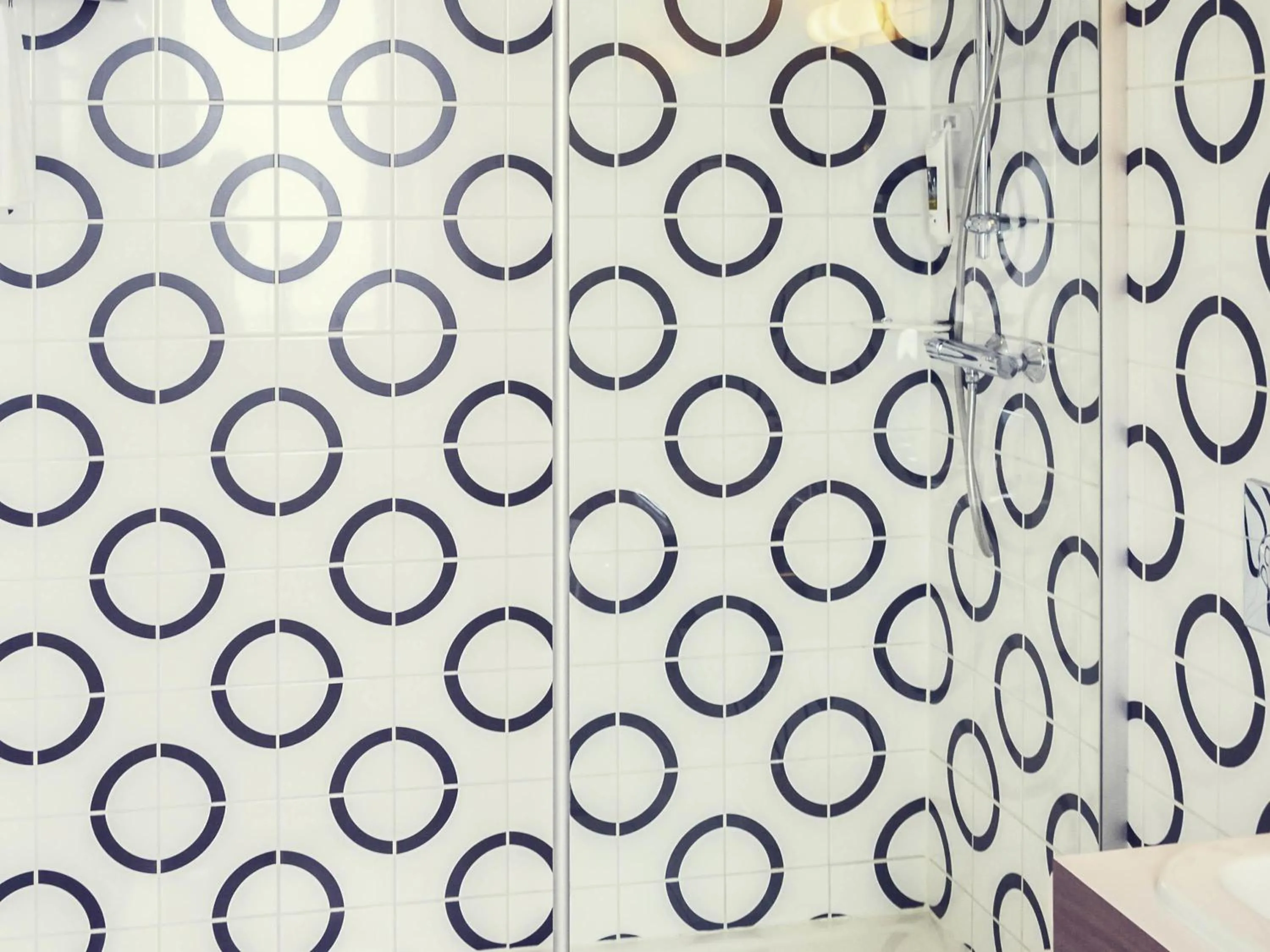 Bedroom in Mercure Strasbourg Centre Gare