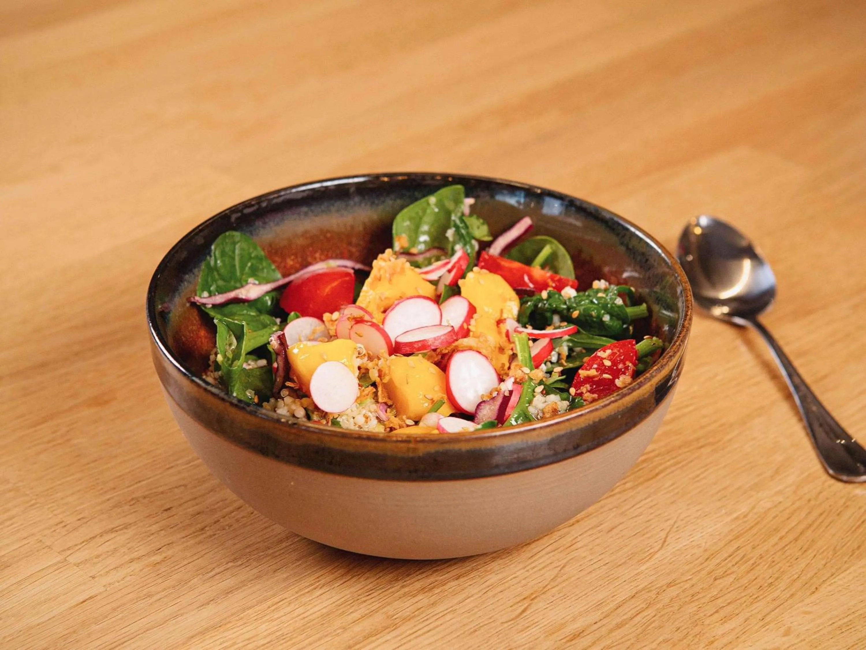 Restaurant/places to eat in Mercure Bordeaux Centre Ville