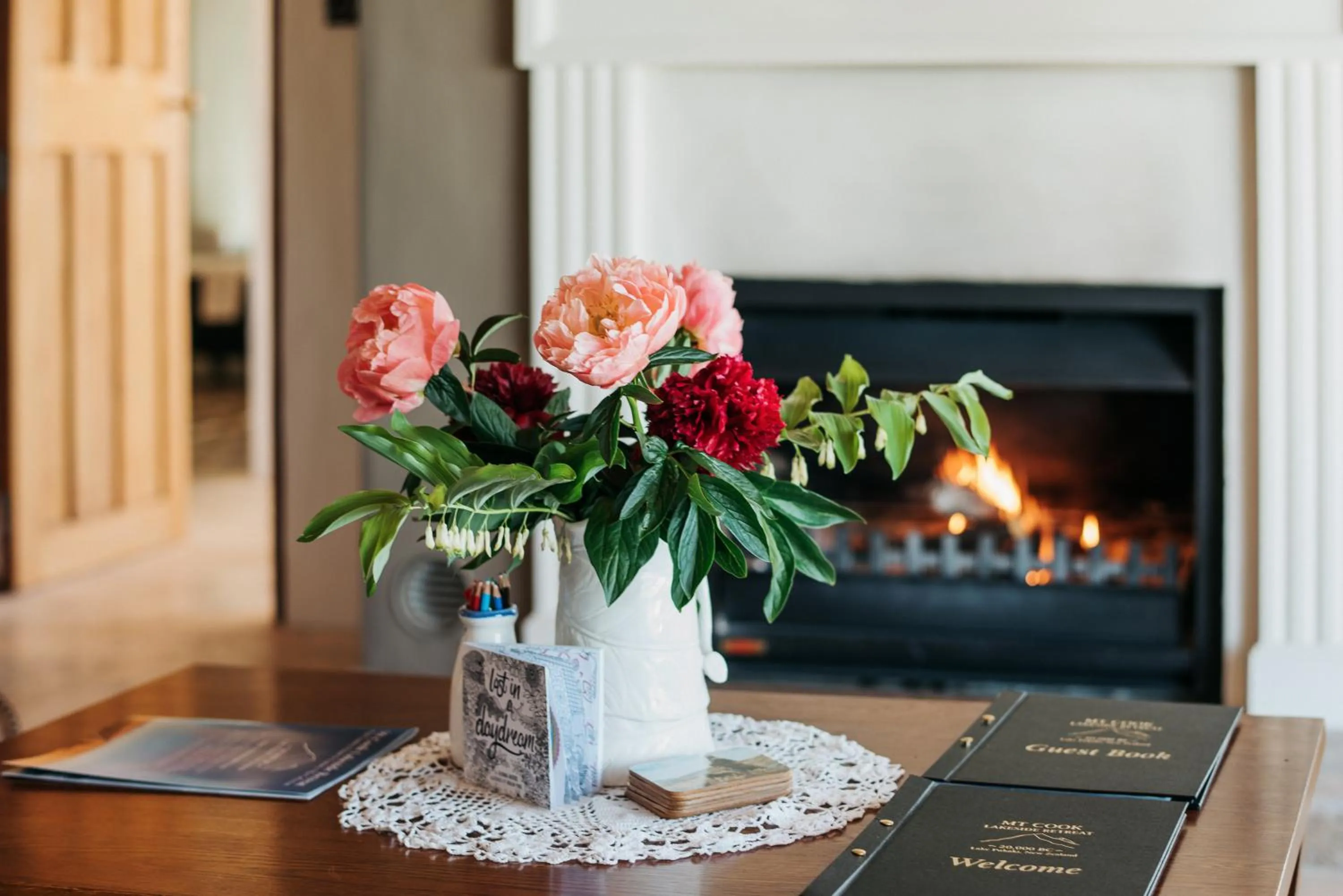 Food and drinks in Mt Cook Lakeside Retreat