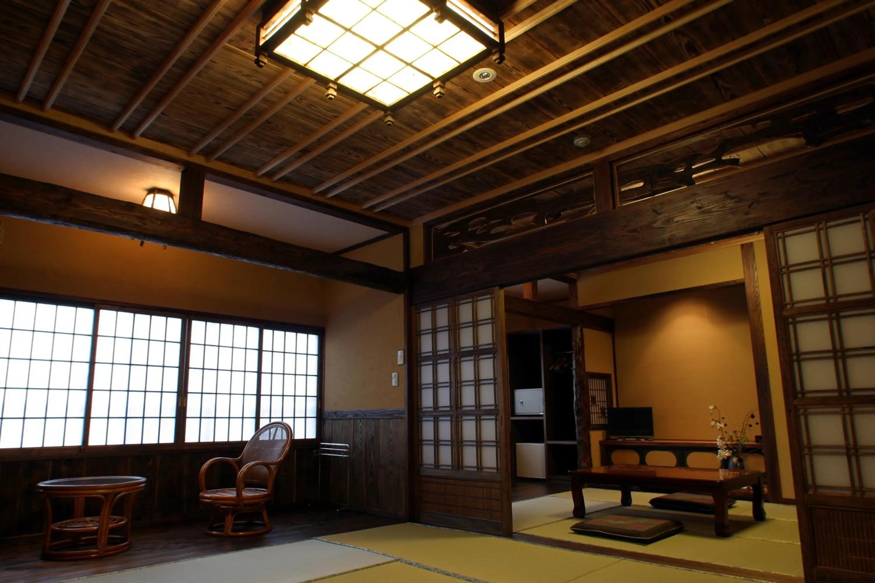 Photo of the whole room in Yunoyado Irifune