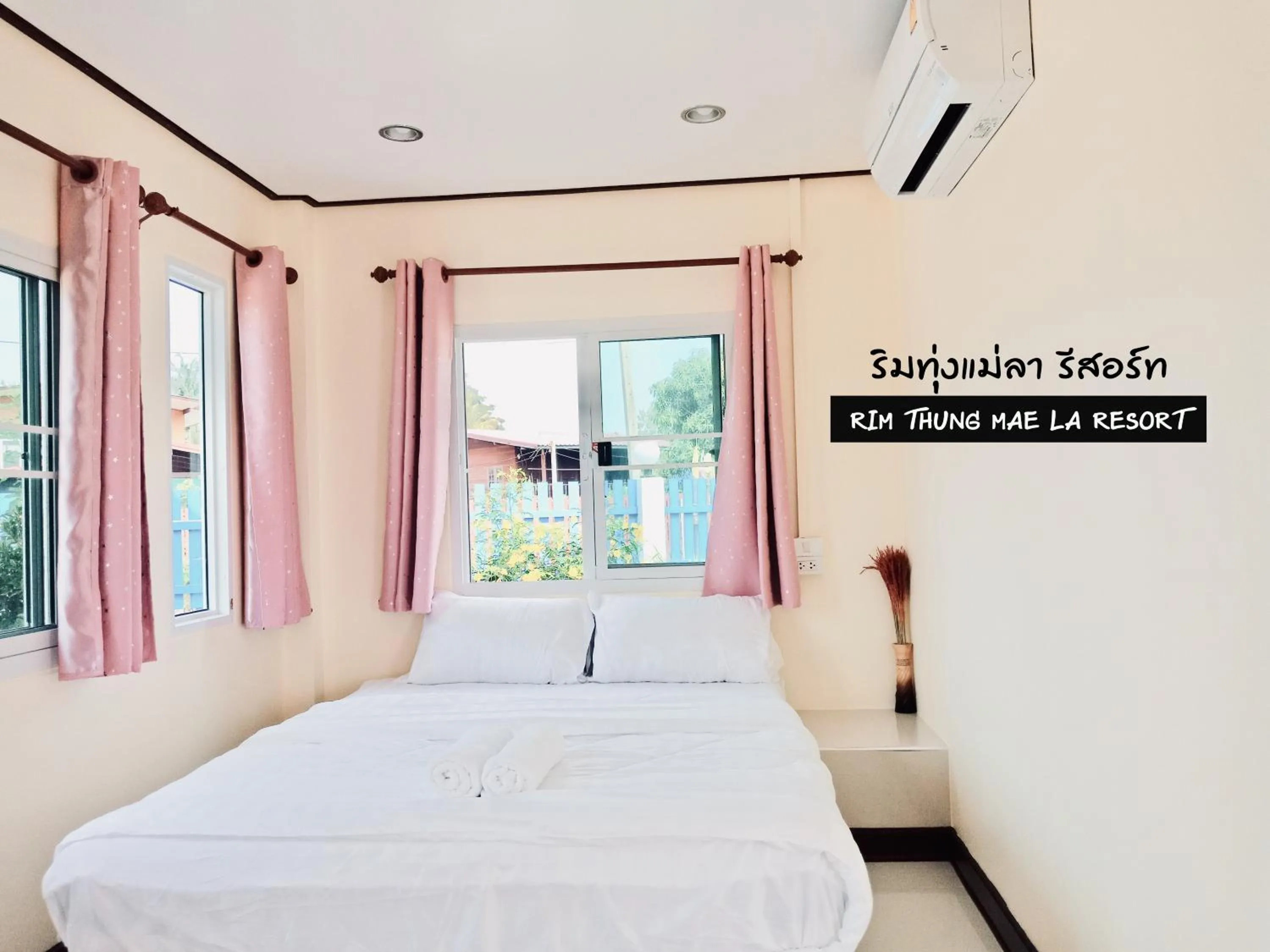 Bed in ริมทุ่งแม่ลา รีสอร์ท Rim-Thung-Mae-La-Resort