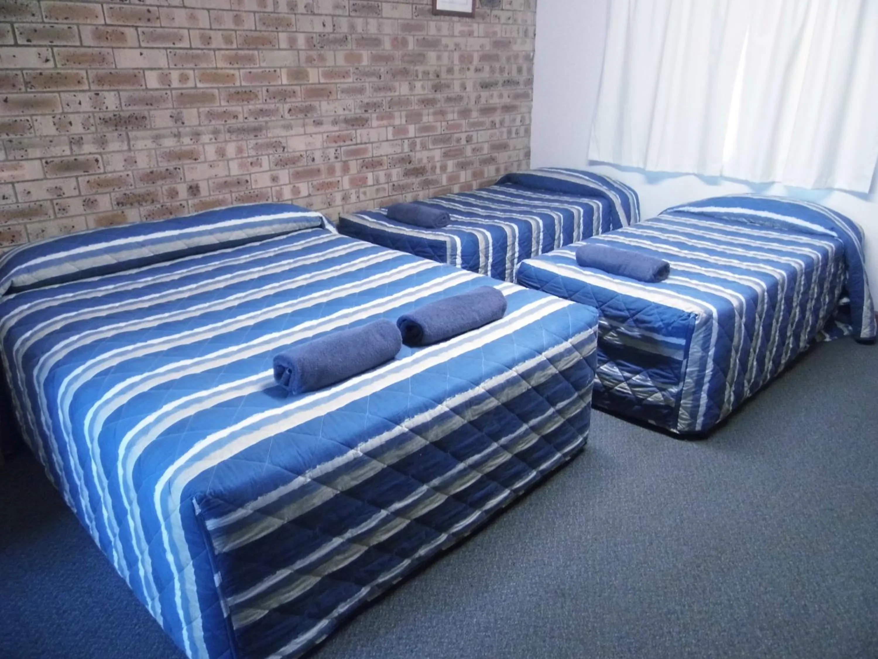 Photo of the whole room, Bed in Nanango Fitzroy Motel