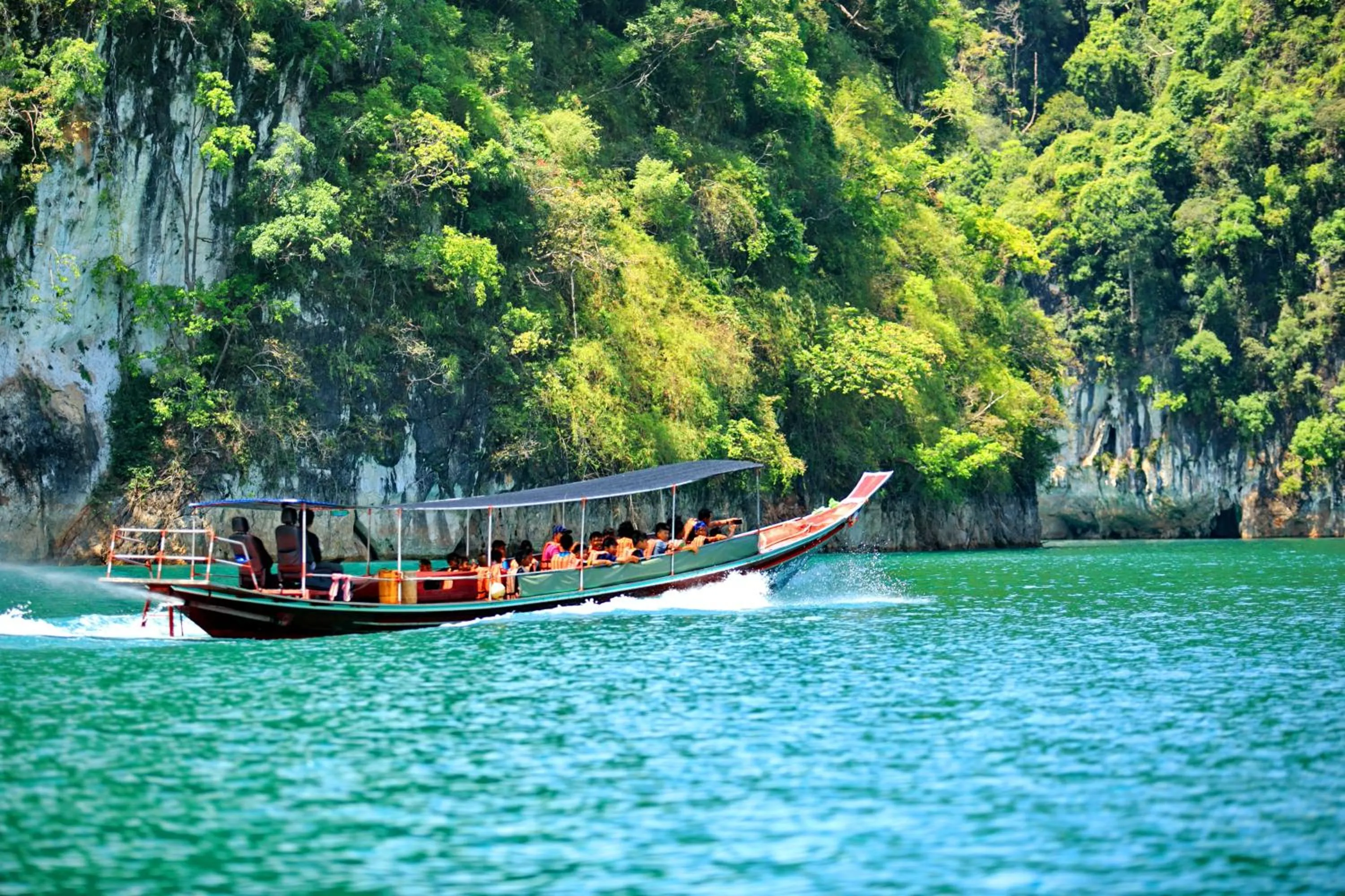 Activities in Khao Sok River Lodge Hotel