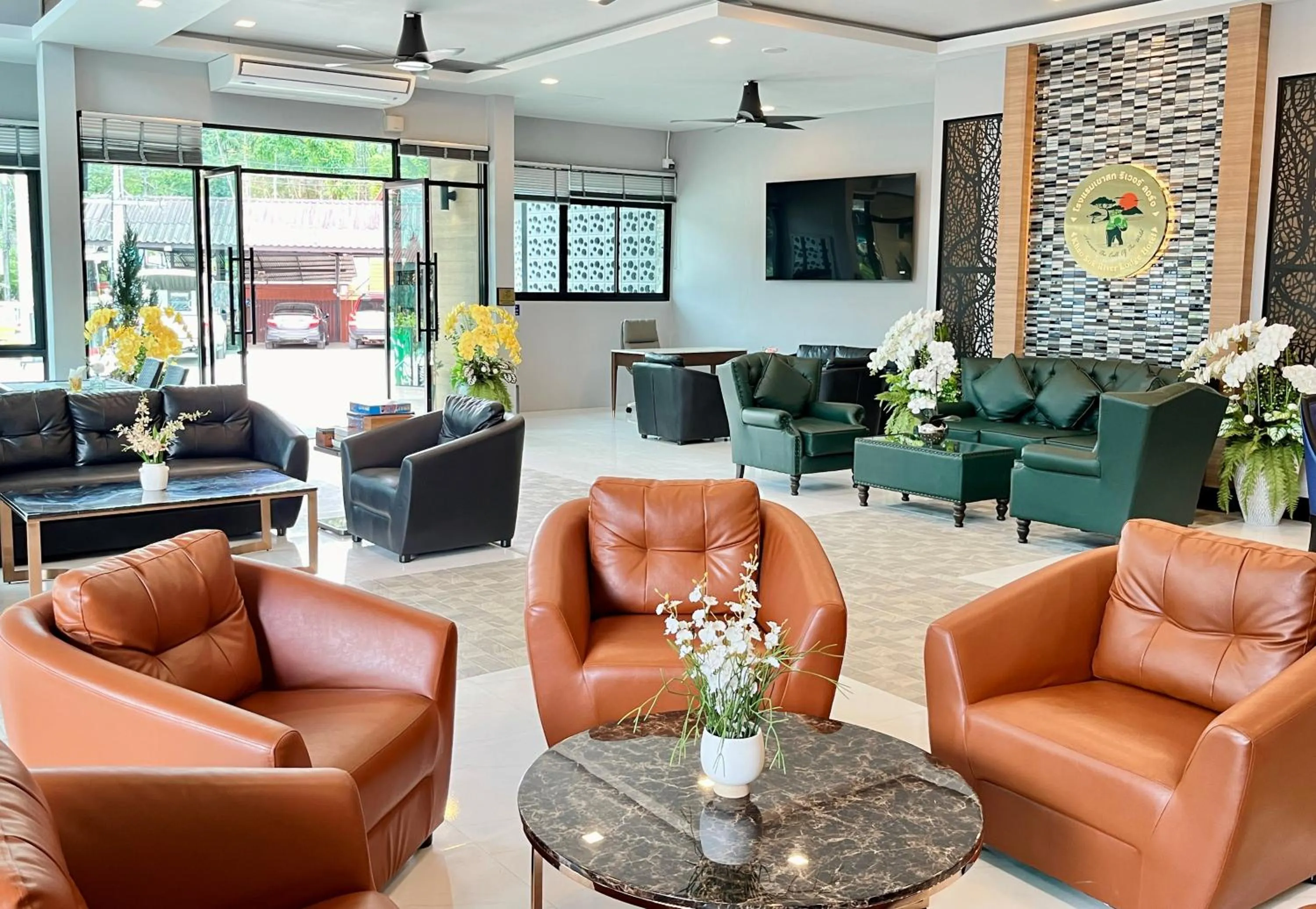 Khao Sok River Lodge Hotel