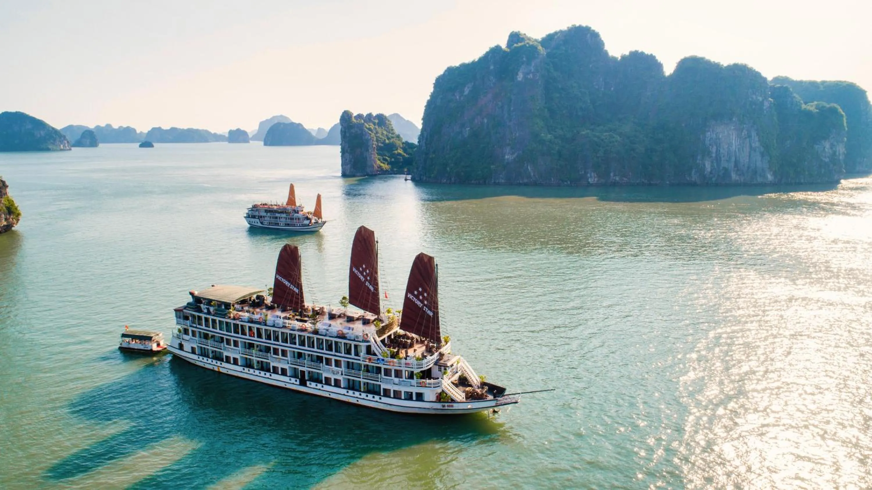 Natural landscape in Victory Star Cruise