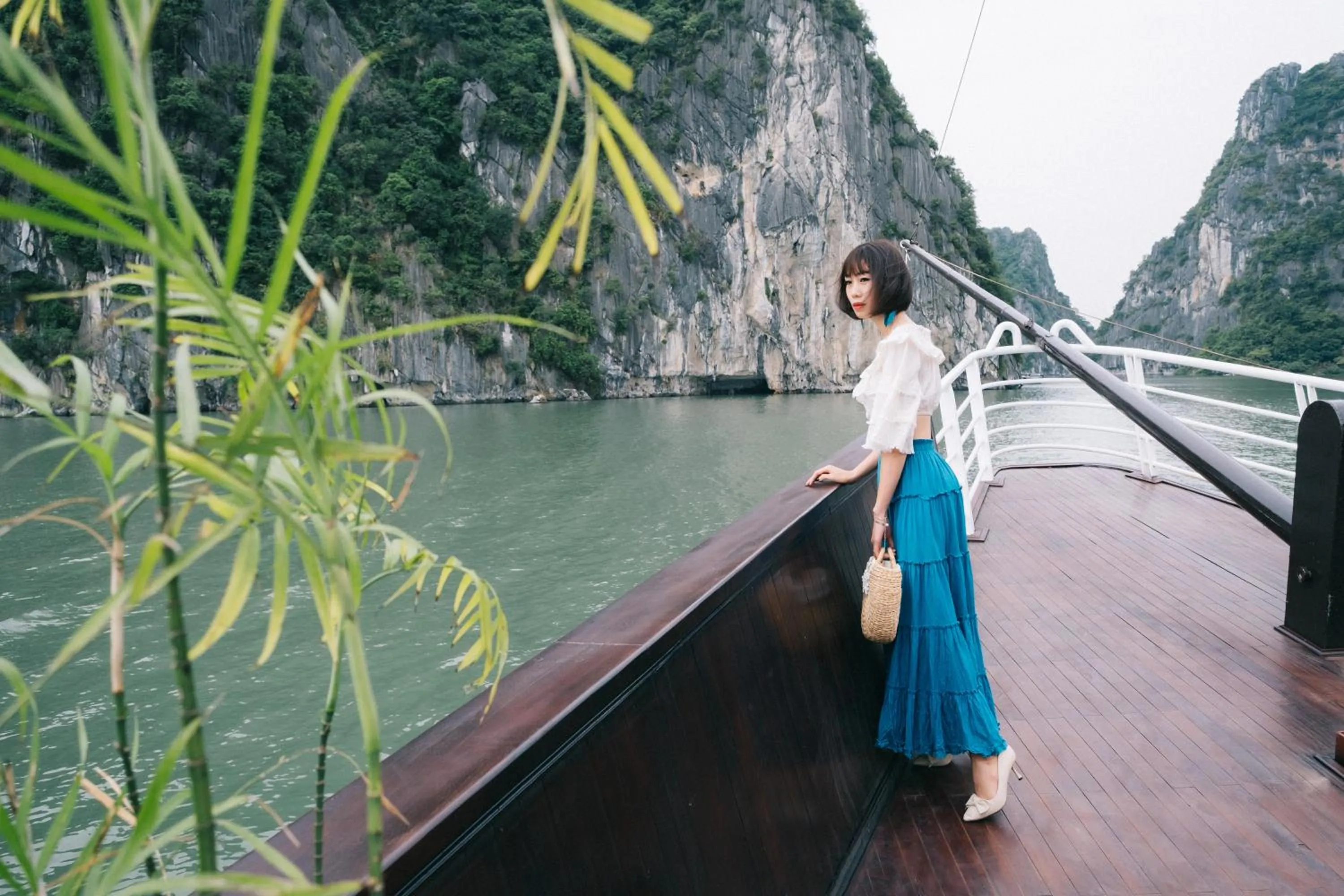 People in Victory Star Cruise