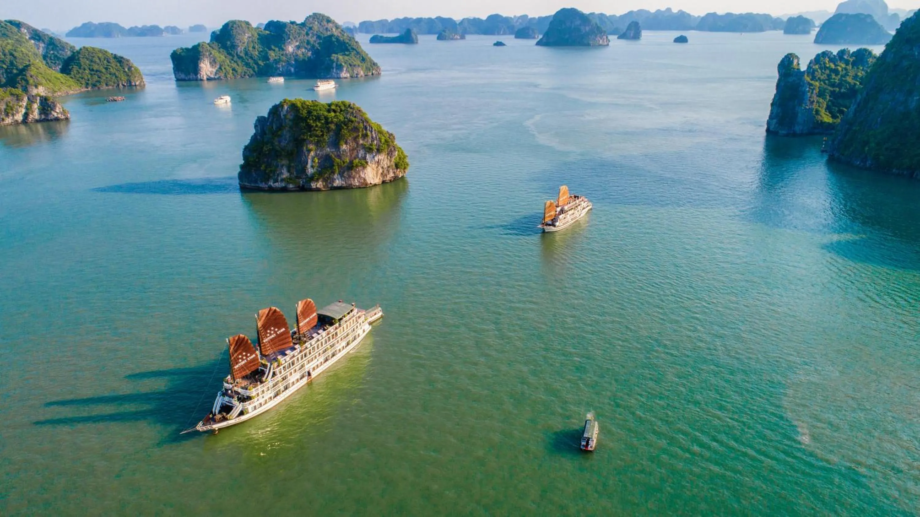 Natural landscape in Victory Star Cruise