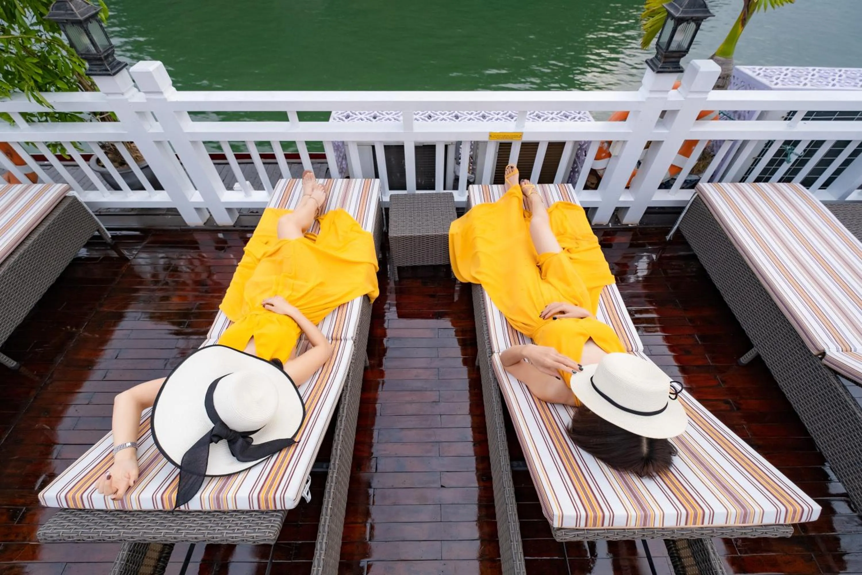 People in Victory Star Cruise