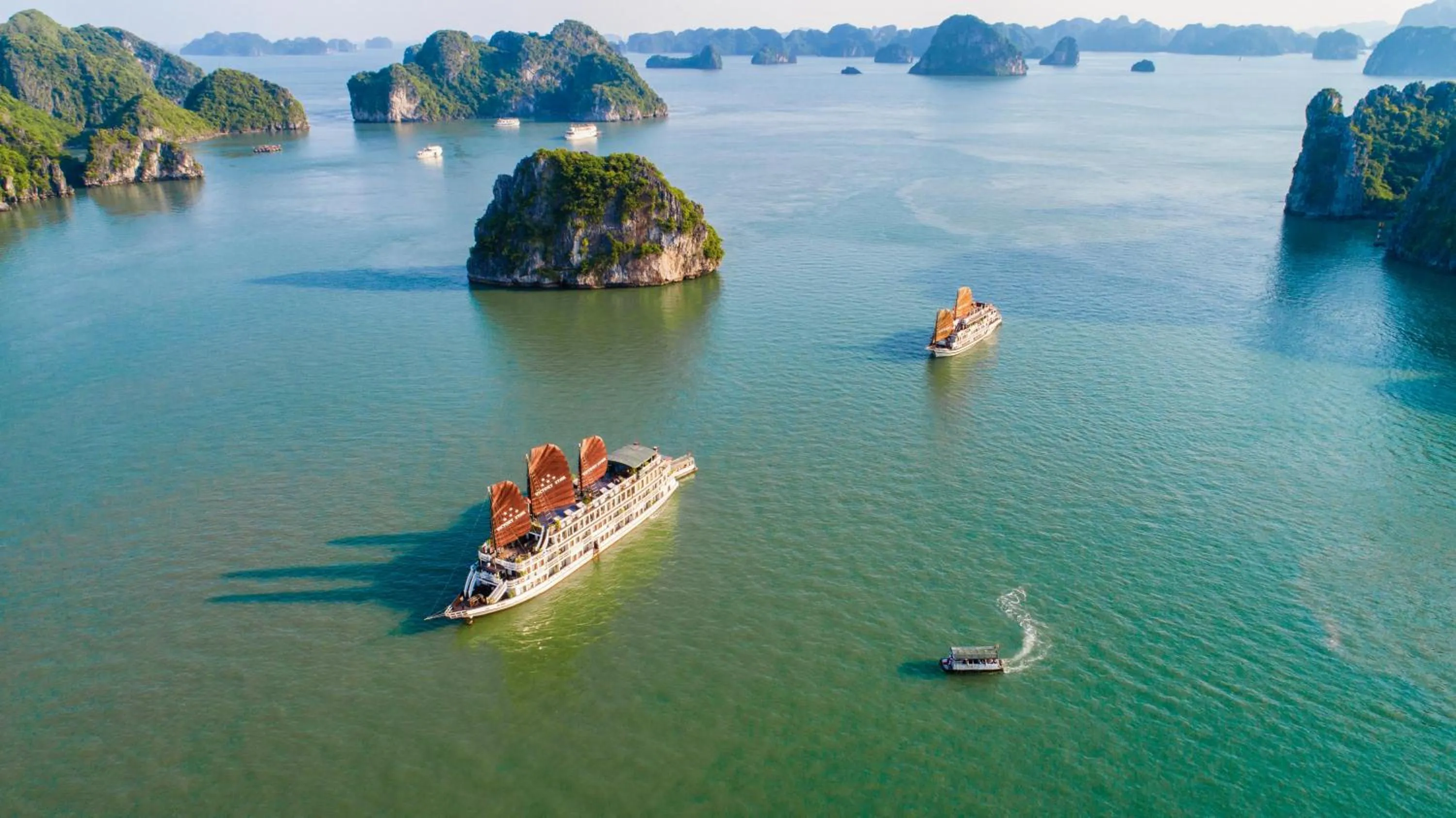 Natural landscape in Victory Cruise