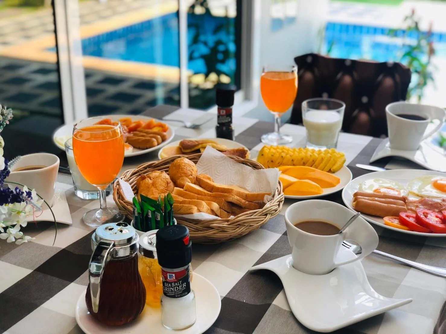 Breakfast in Irawan House