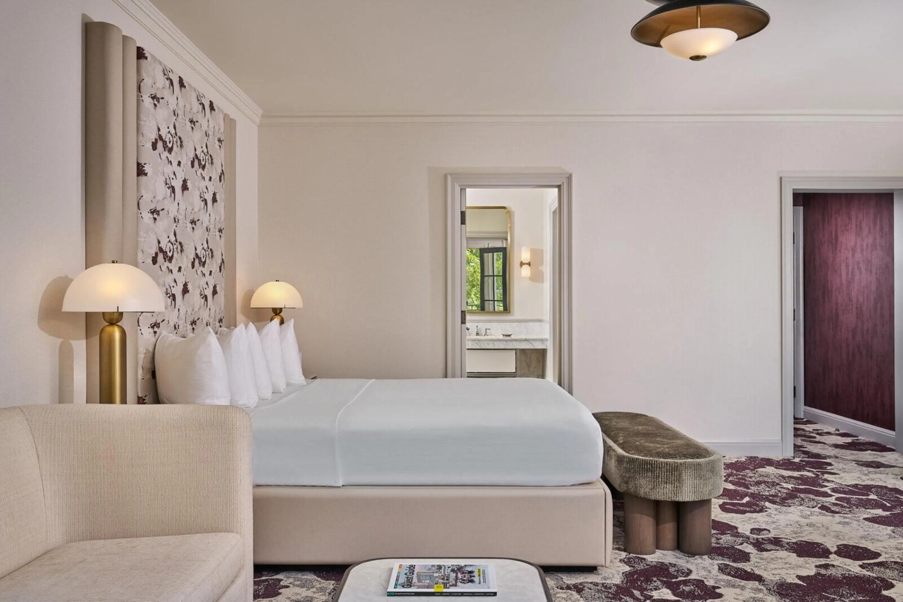 Bed in Royal Park Hotel