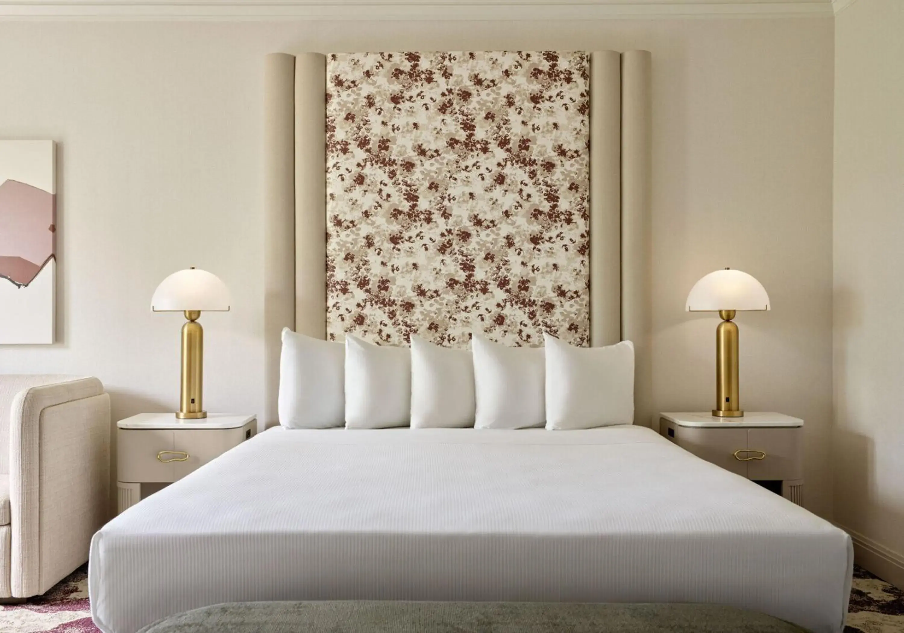 Executive King Room with City View - Non-Smoking in Royal Park Hotel Executive King Room with City View - Non-Smoking in Royal Park Hotel