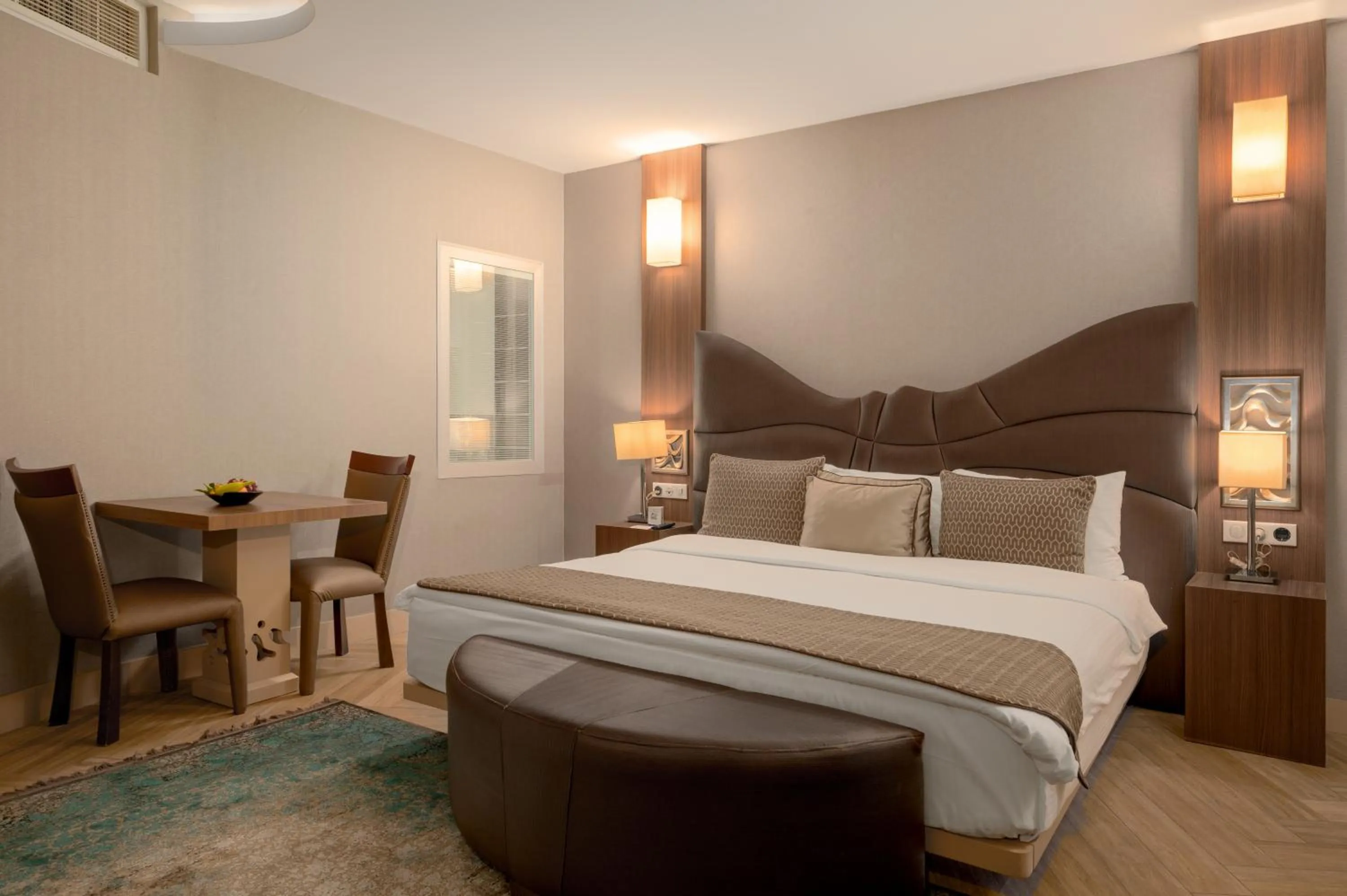 Bed in Titanic Hotel & SPA