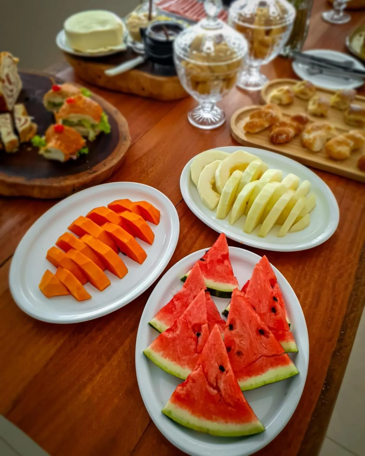 Buffet breakfast in Pousada Viver Capitólio