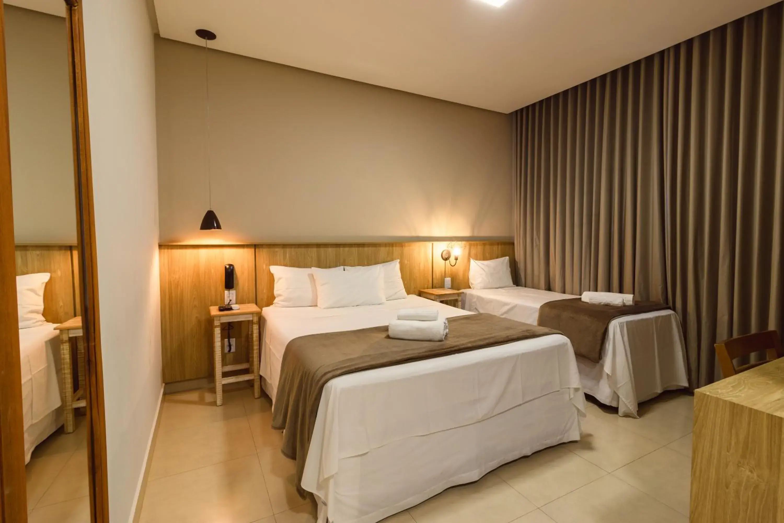 Comfort Triple Room - single occupancy in Pousada Viver Capitólio Comfort Triple Room - single occupancy in Pousada Viver Capitólio