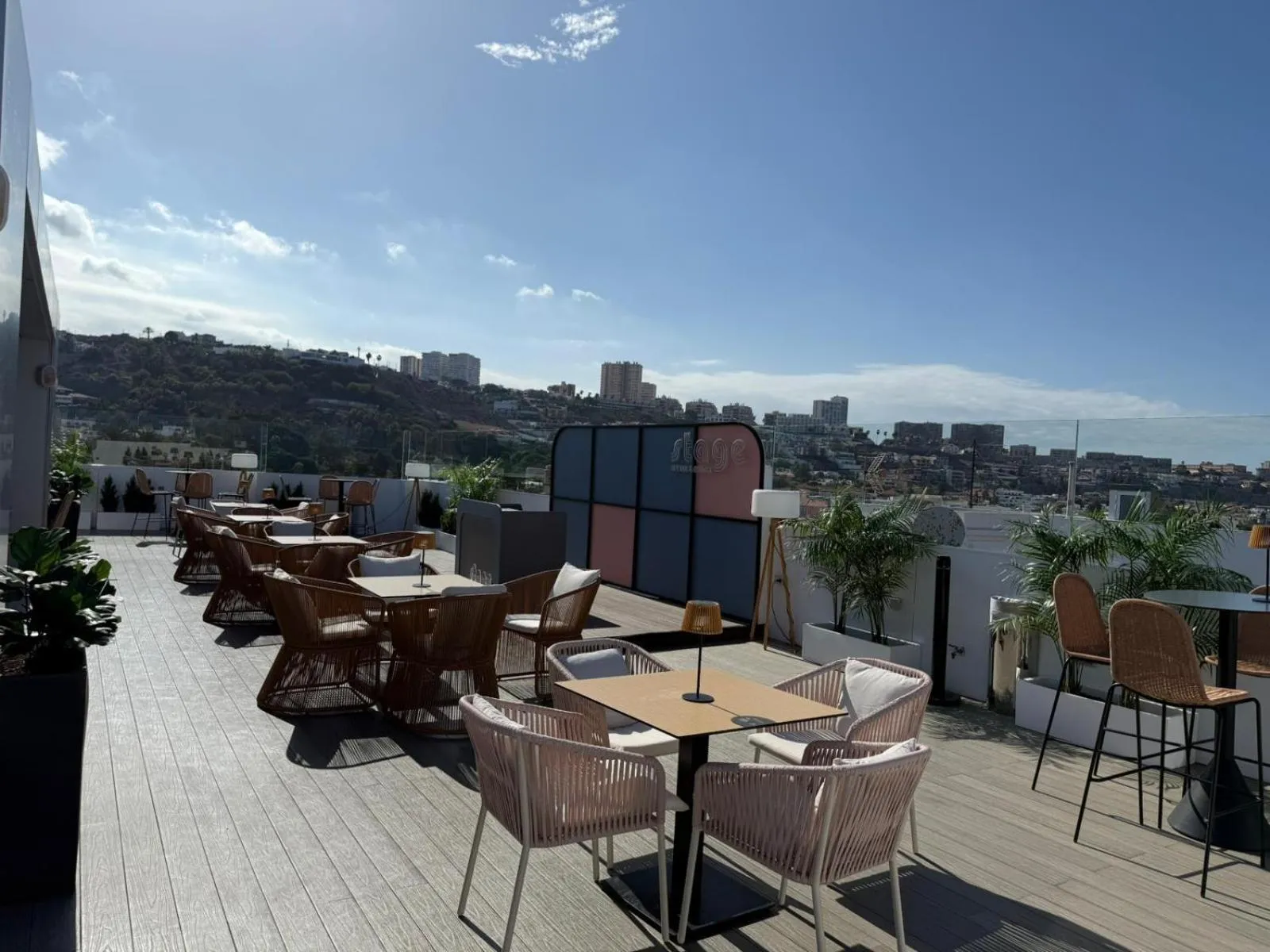 Restaurant/places to eat in Occidental Las Palmas