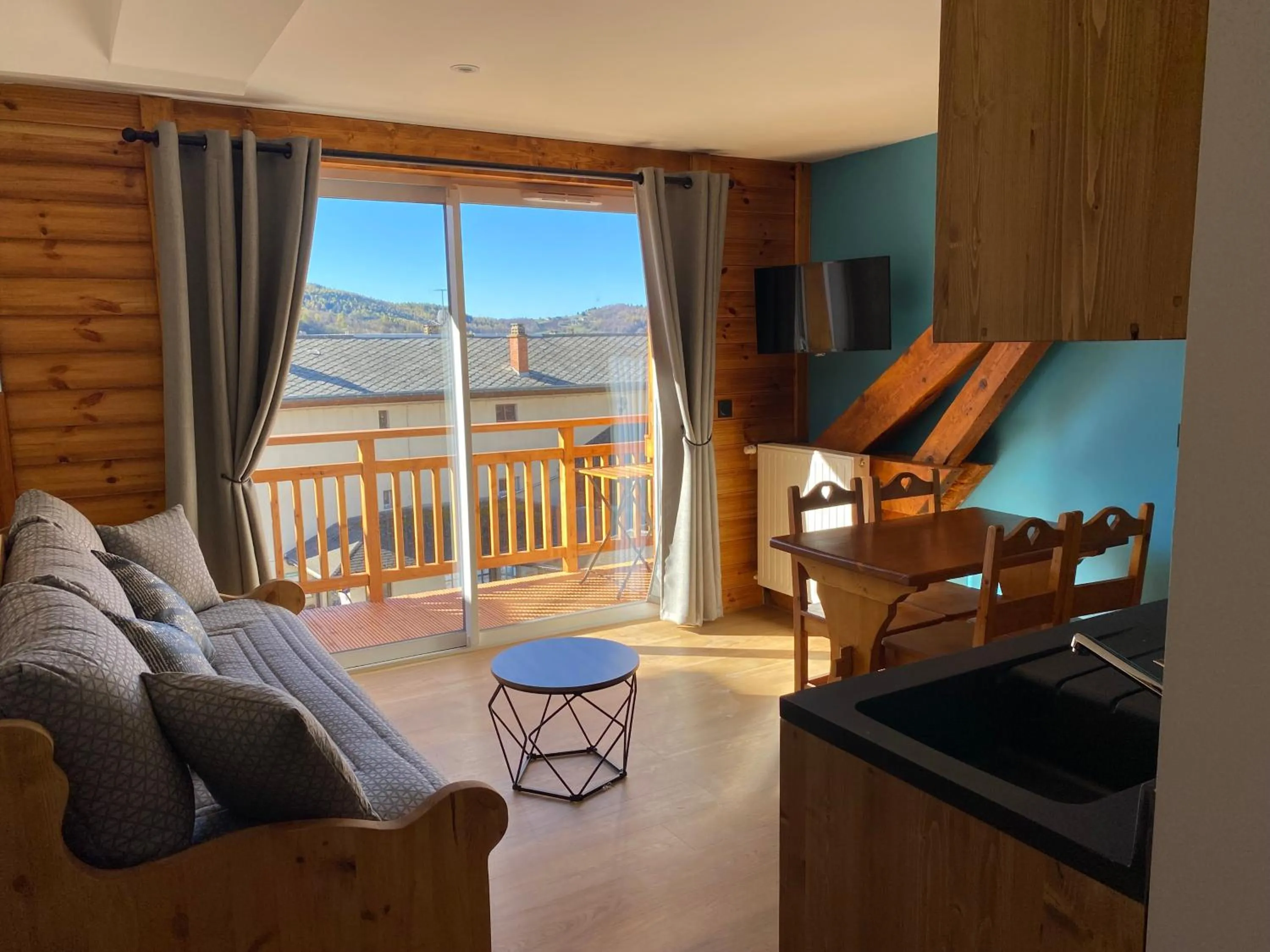 Seating area in Logis Hôtel & Spa Les Autanes