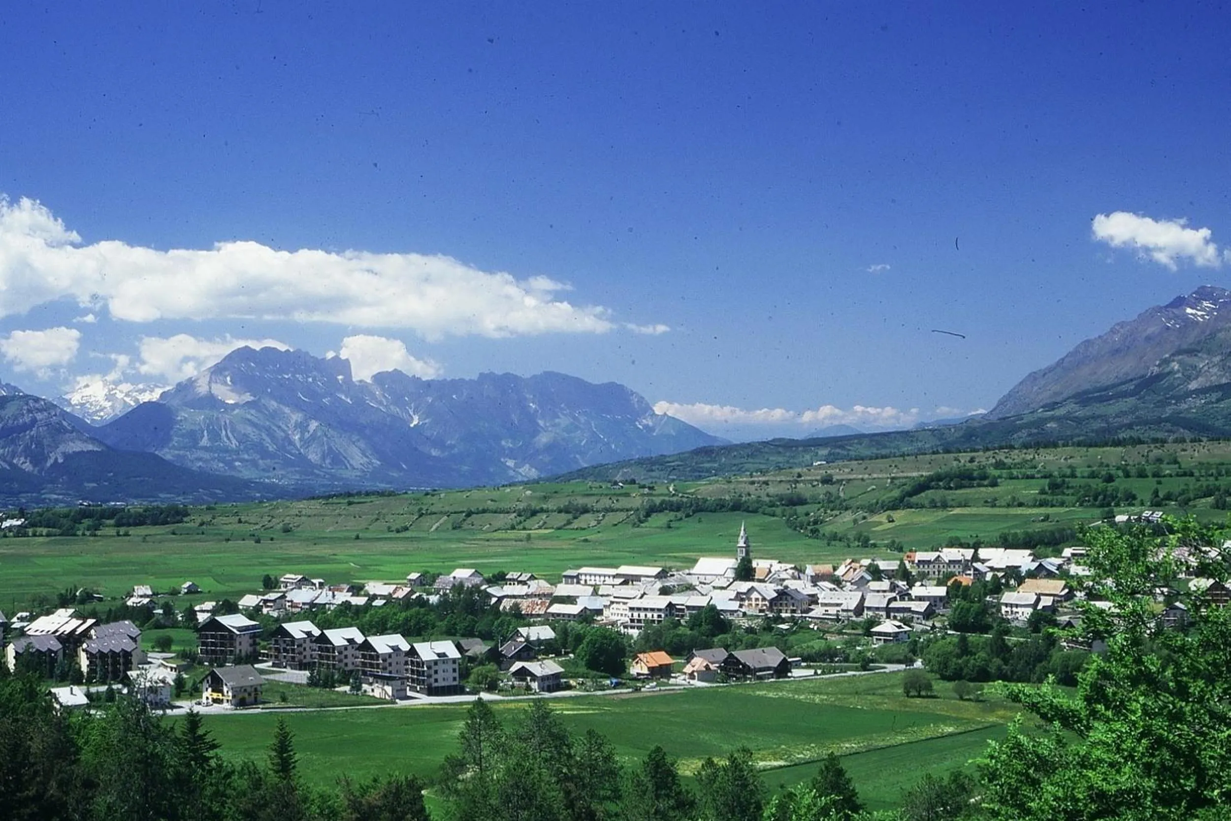 Location in Logis Hôtel & Spa Les Autanes