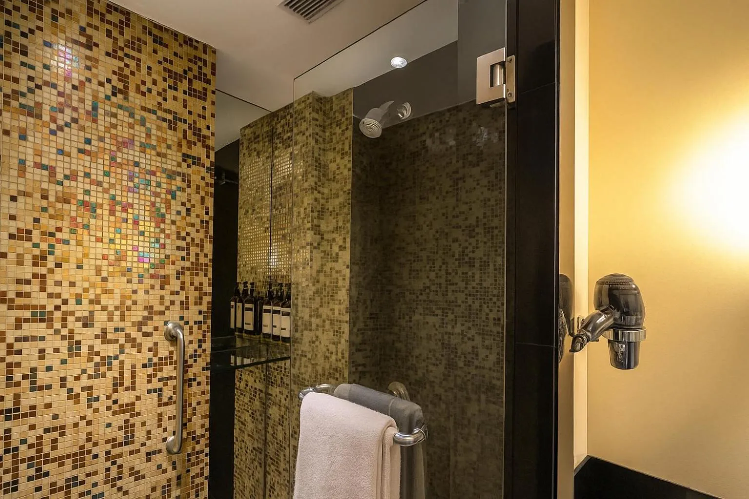 Bathroom in Hyatt Hyderabad Gachibowli