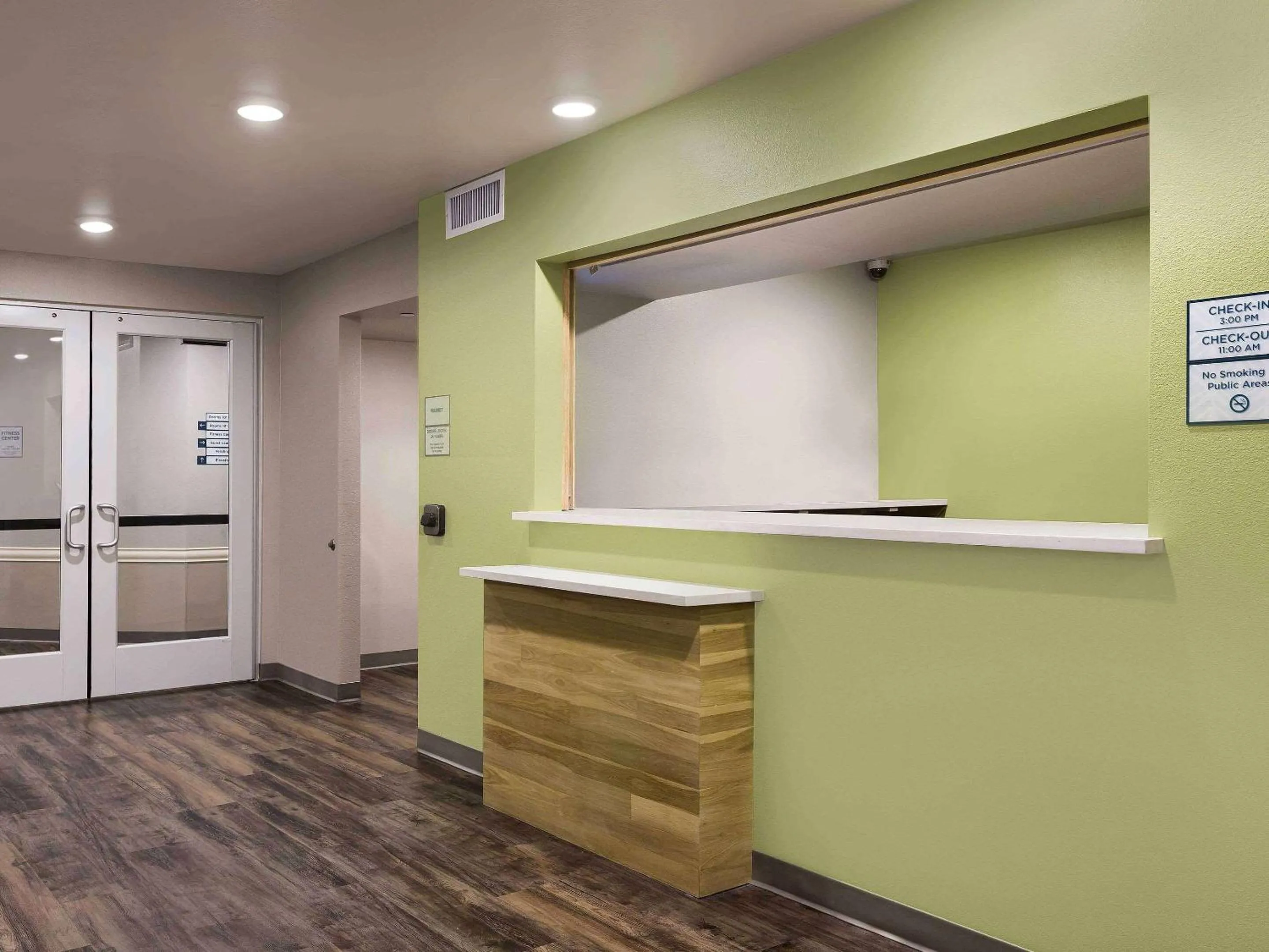 Lobby or reception in WoodSpring Suites Lackland near Sea World
