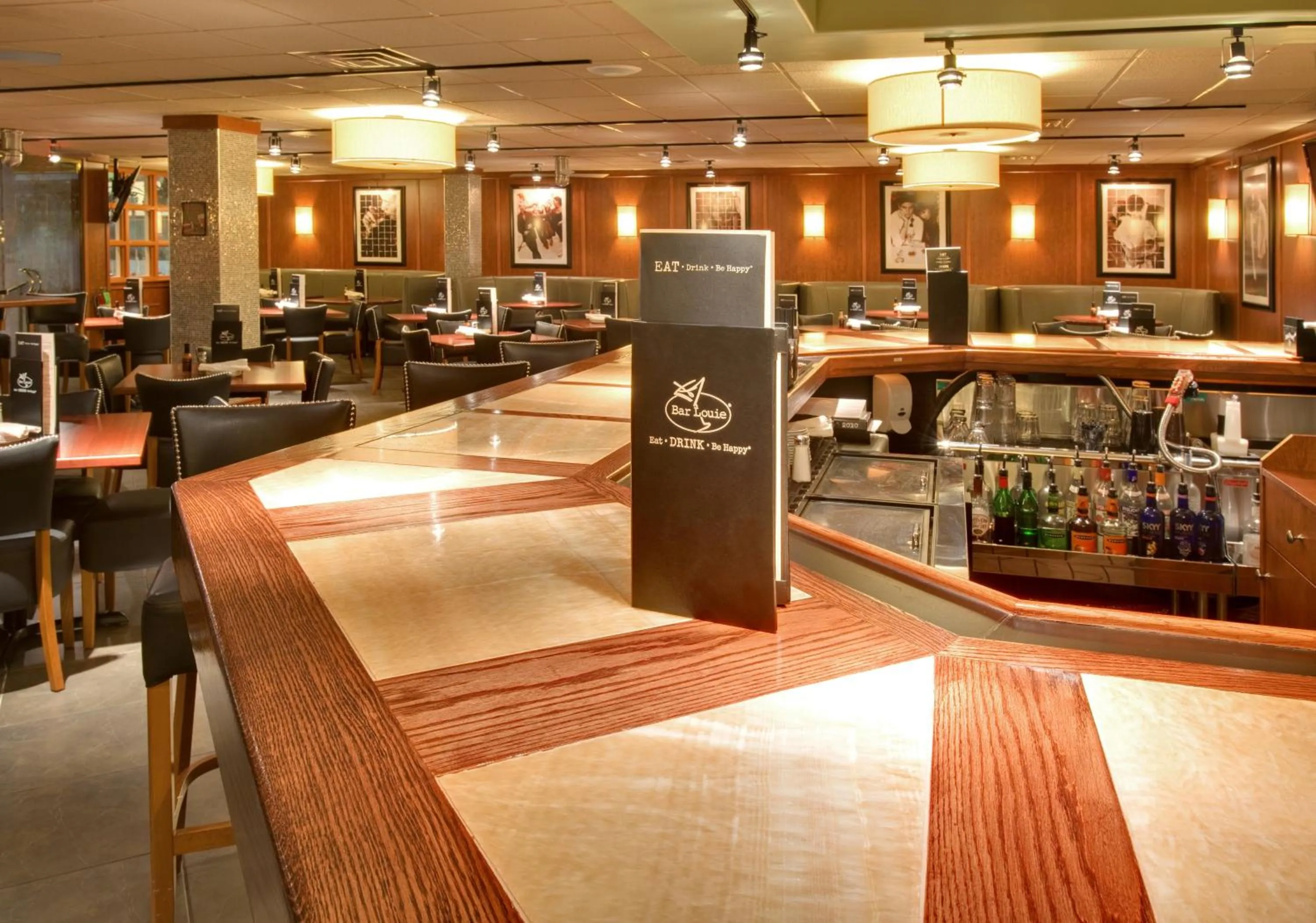 Restaurant/places to eat in Holiday Inn Chicago North Shore by IHG